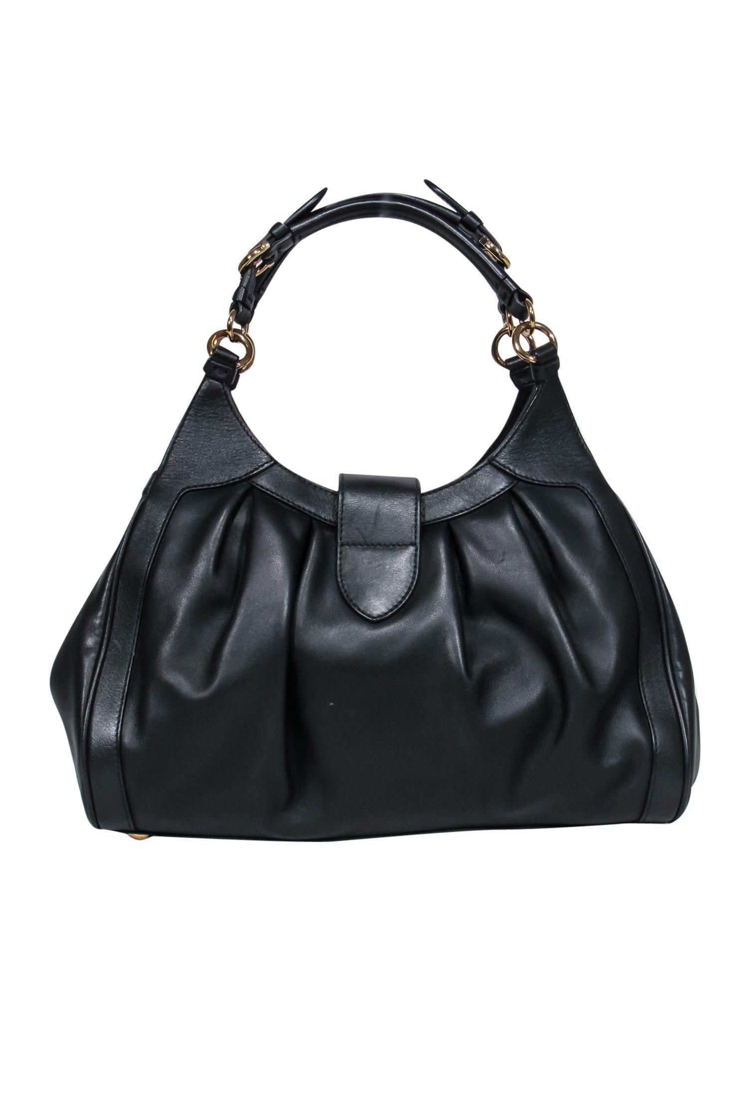 Ferragamo - Stunning Black Leather Convertible Shoulder Bag