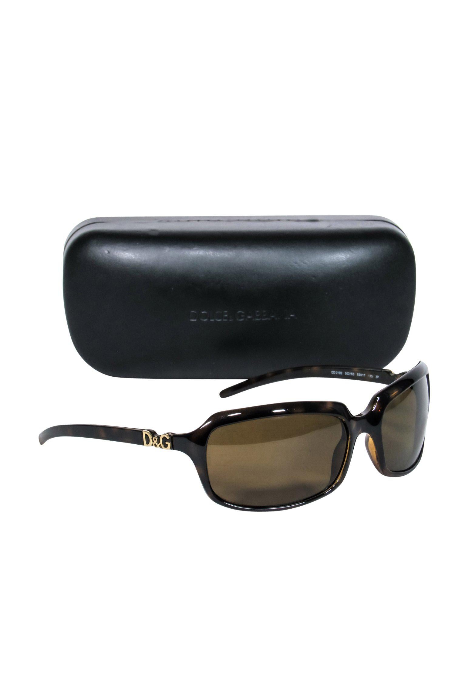 Dolce & Gabbana Brown Marbled Polarized Square Sunglasses: A Fashion Statement