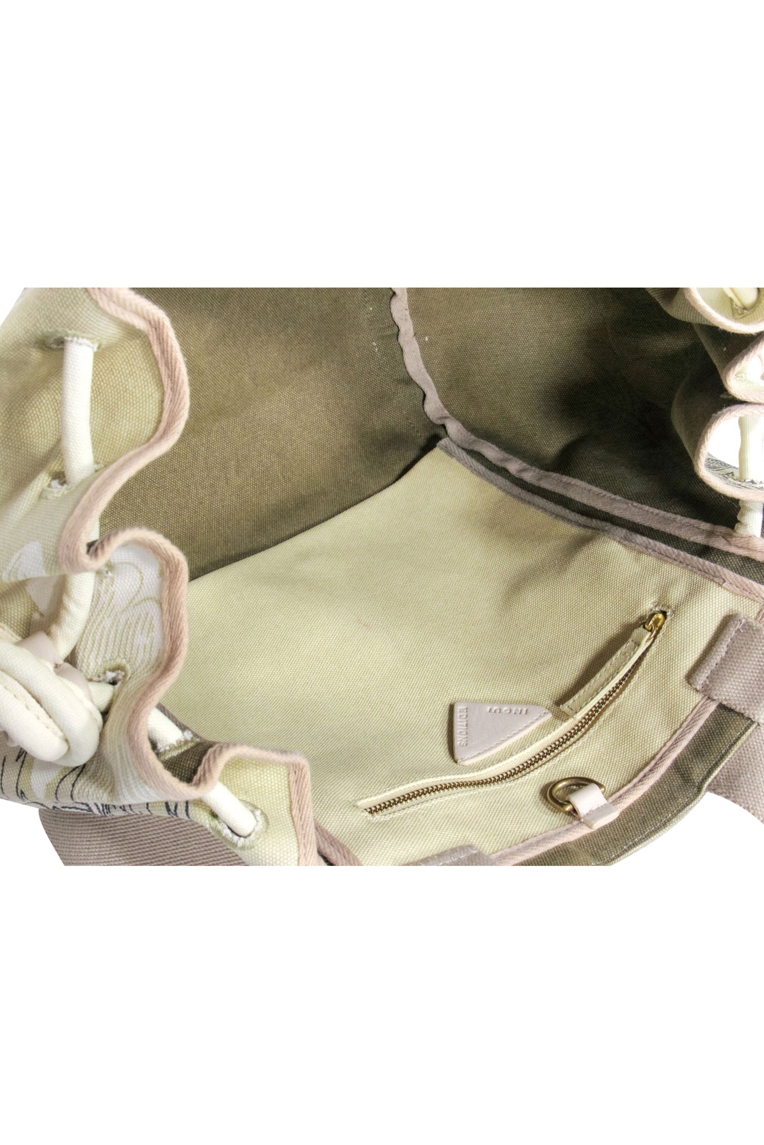 Inoui Editions - Tropical Paradise Drawstring Bag in Beige, Cream & Light Green