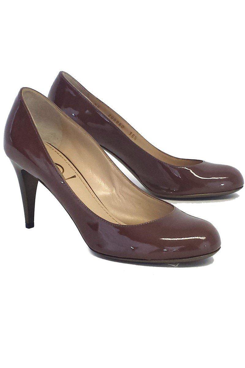 Gorgeous Yves Saint Laurent Taupe Patent Leather Heels in Size 5.5 - Grab Yours Now!