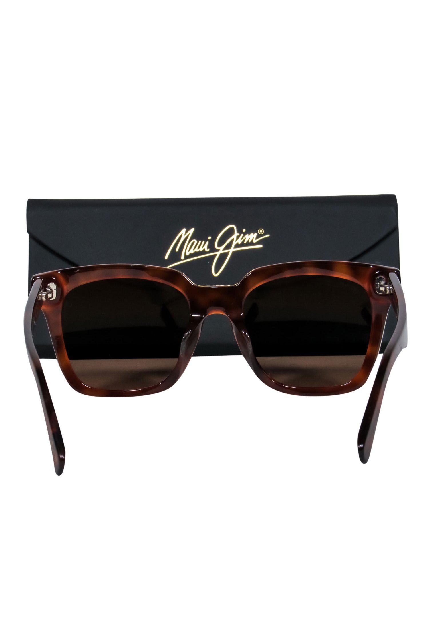 Maui Jim Brown Tortoise Shell Wayfarer Sunglasses - A Fashion Must-Have!