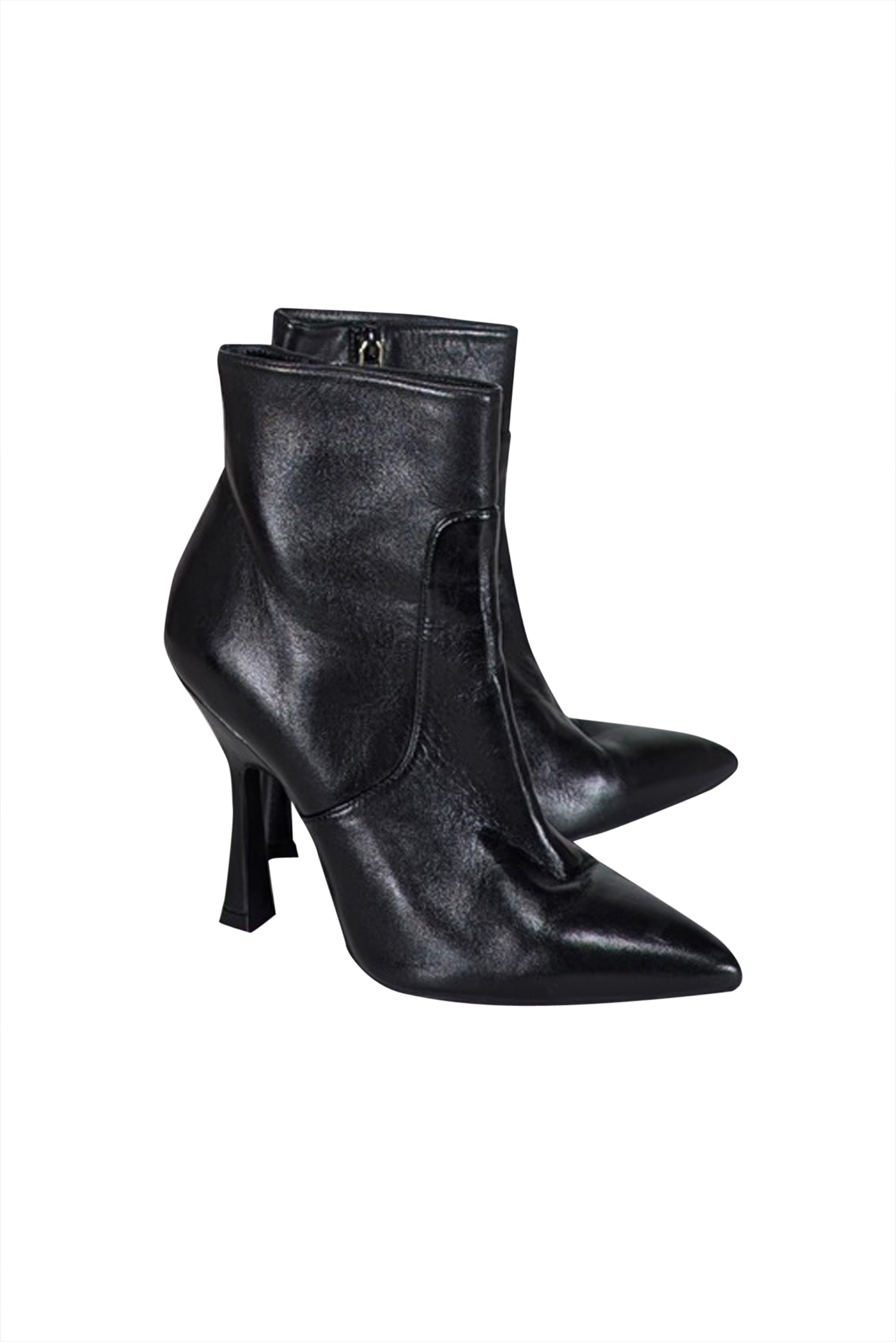 Stuart Weitzman's Chic Black Leather Pointed-Toe Short Boots - Size 6