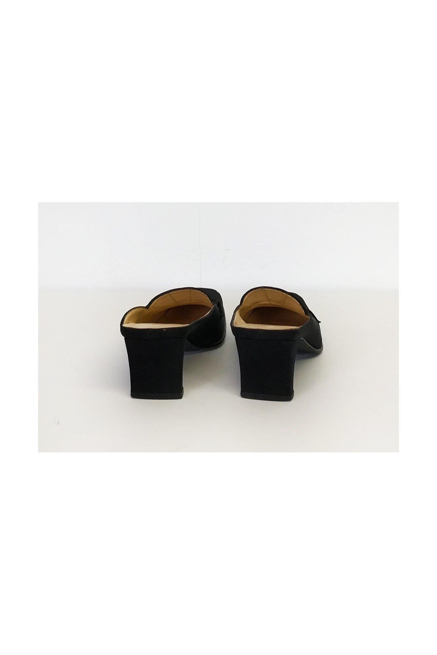 Ferragamo Black Square Toe Slip-Ons - Size 7.5: A Must-Have!