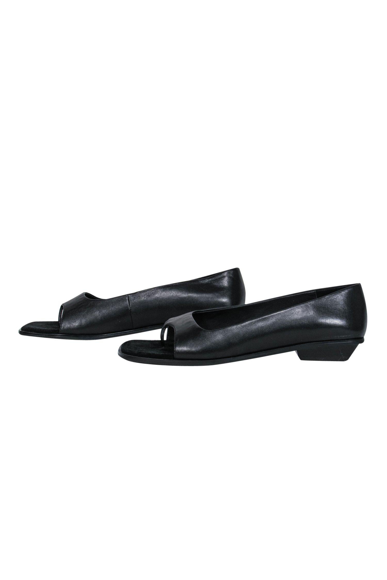 Opening Ceremony's Stunning Black Open-Toe Thong-Style Flats - Size 9