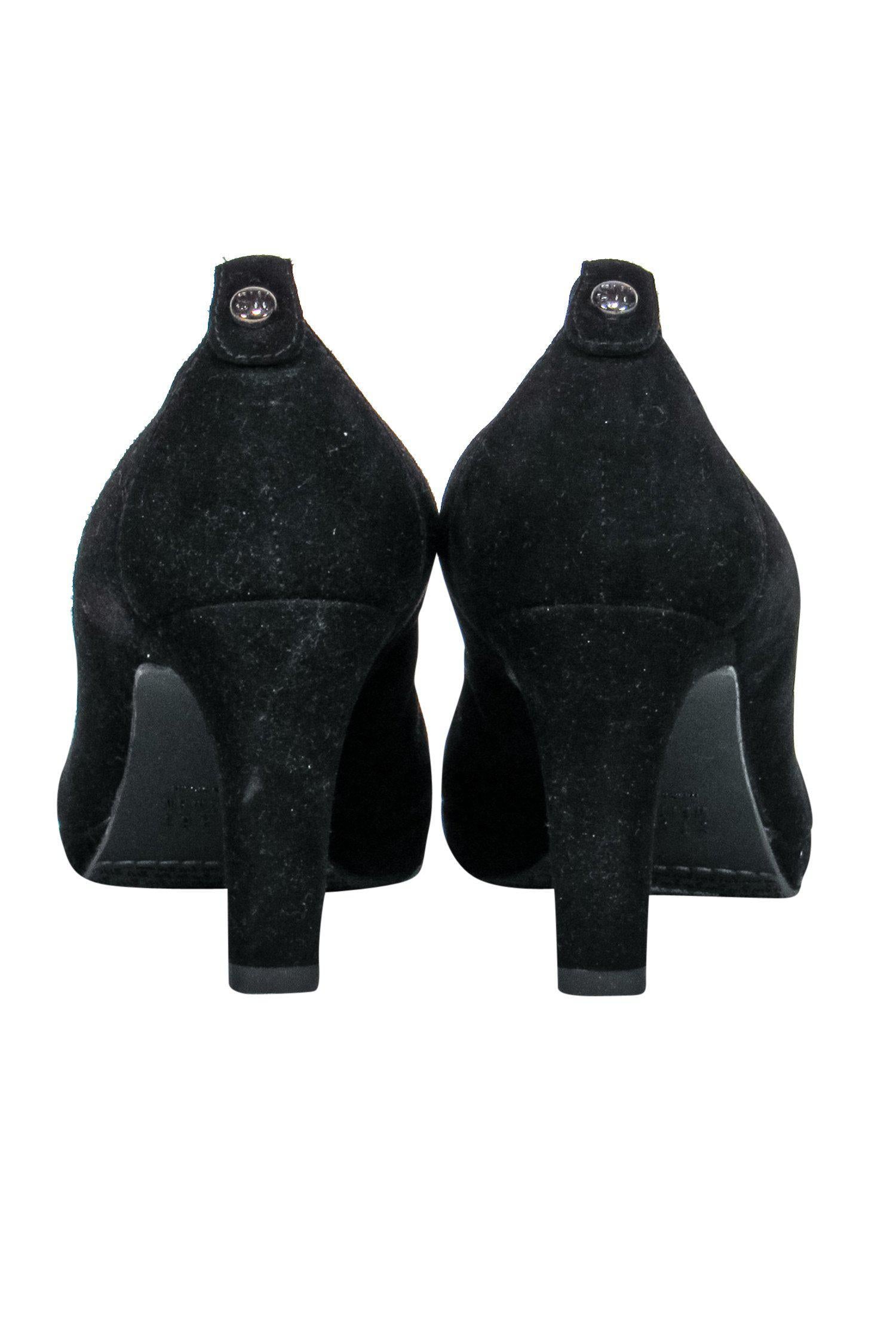 Stuart Weitzman Black Suede Rounded Toe Pumps - Size 5 - A Timeless Chic Choice