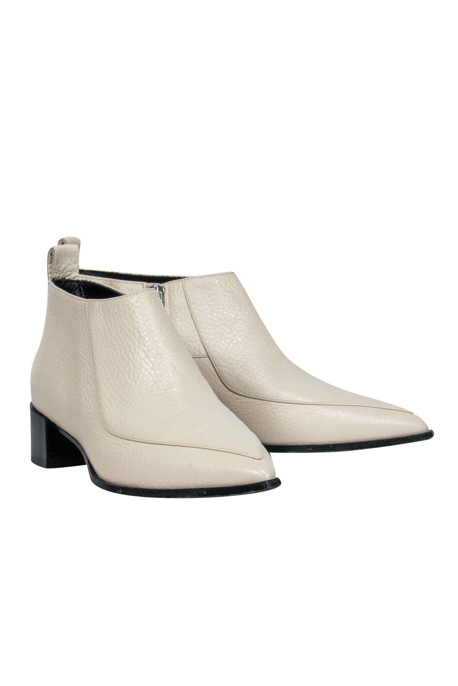 Everlane Ivory Leather Block Heel Ankle Booties - Size 8: Fall Fashion Must-Have!