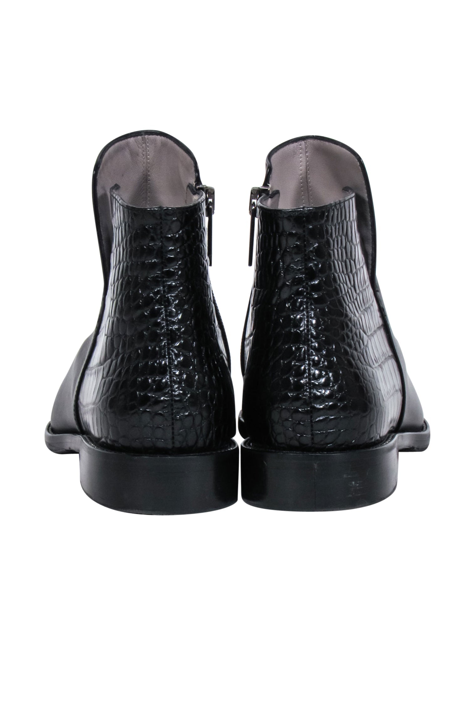 Aquatalia Black Leather Pointed-Toe Short Boots with Croc Embossing - Size 8.5: Add Edge to Your Look!