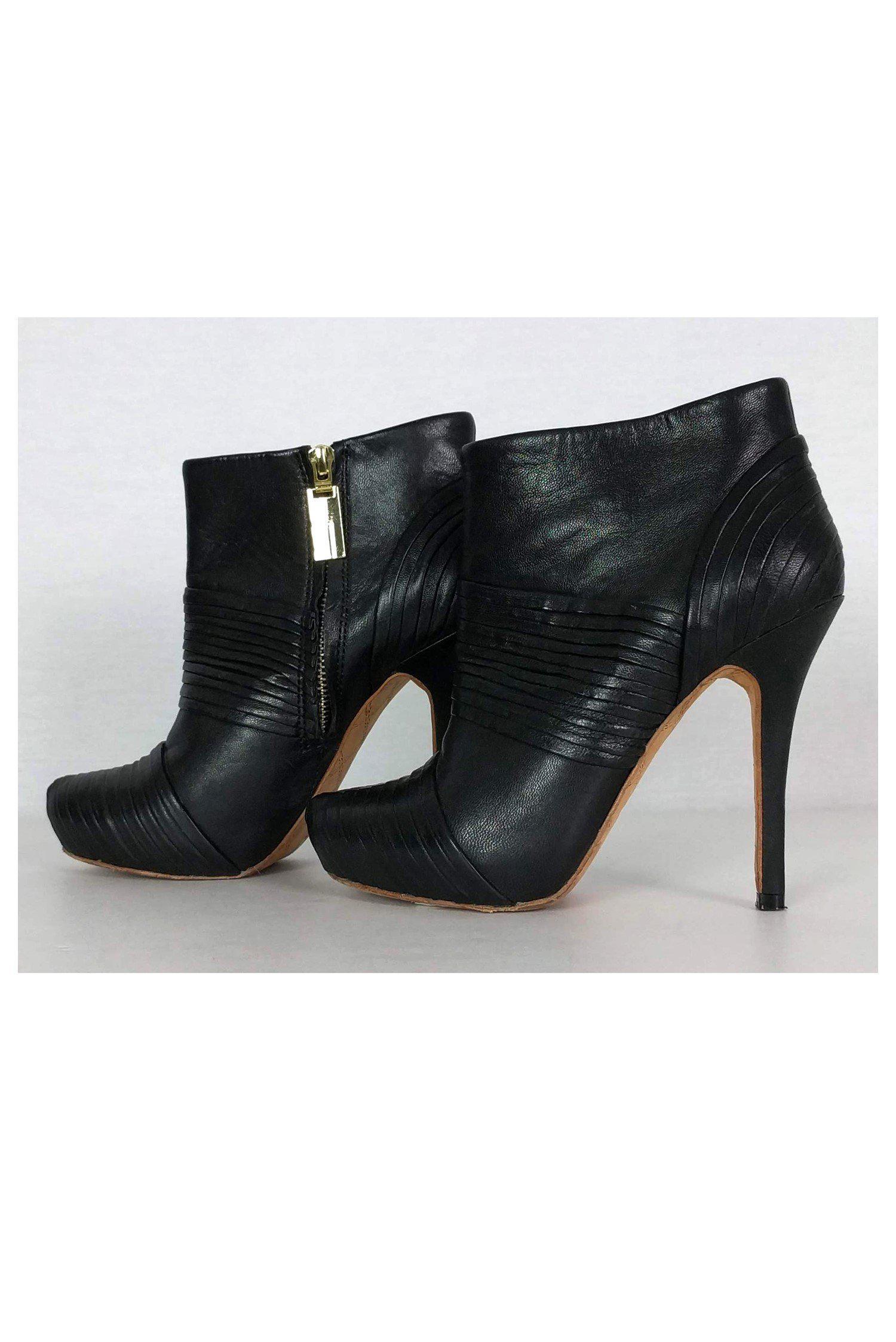 L.A.M.B. Stylish Black Leather Booties - Size 6