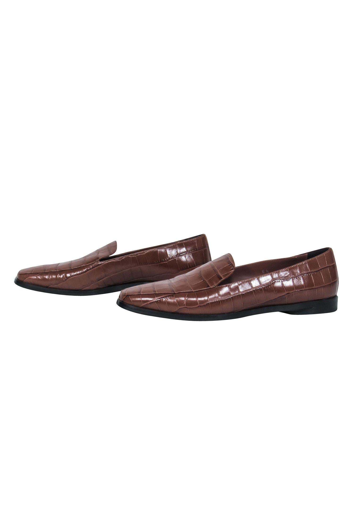 Everlane Brown Crocodile Embossed Leather Loafers - Size 8.5: A Must - Have for Fashionable Boss Ladies!
