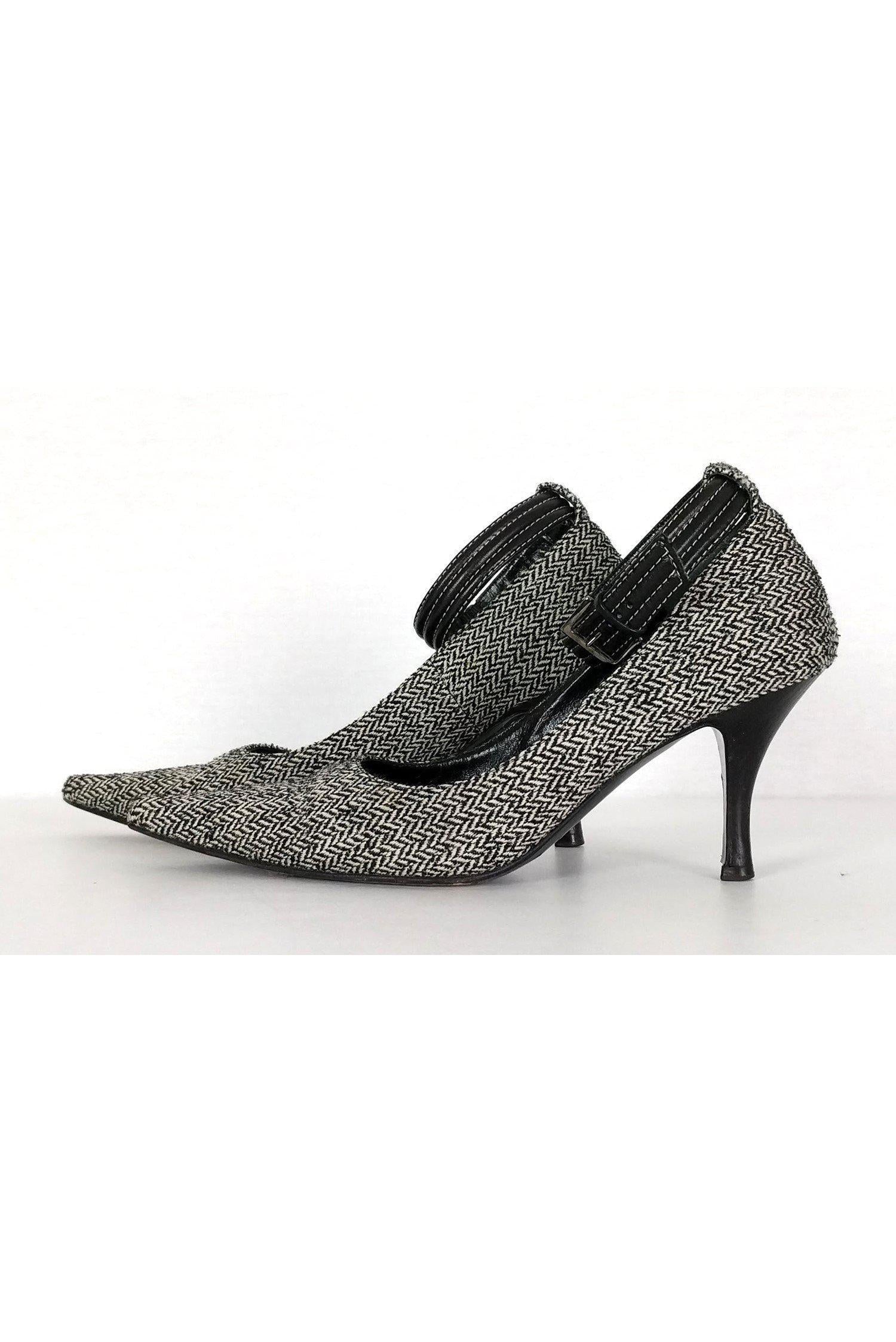 Bruno Magli Black & White Chevron High - Heel Pumps, Size 8 - A Fashion Statement!
