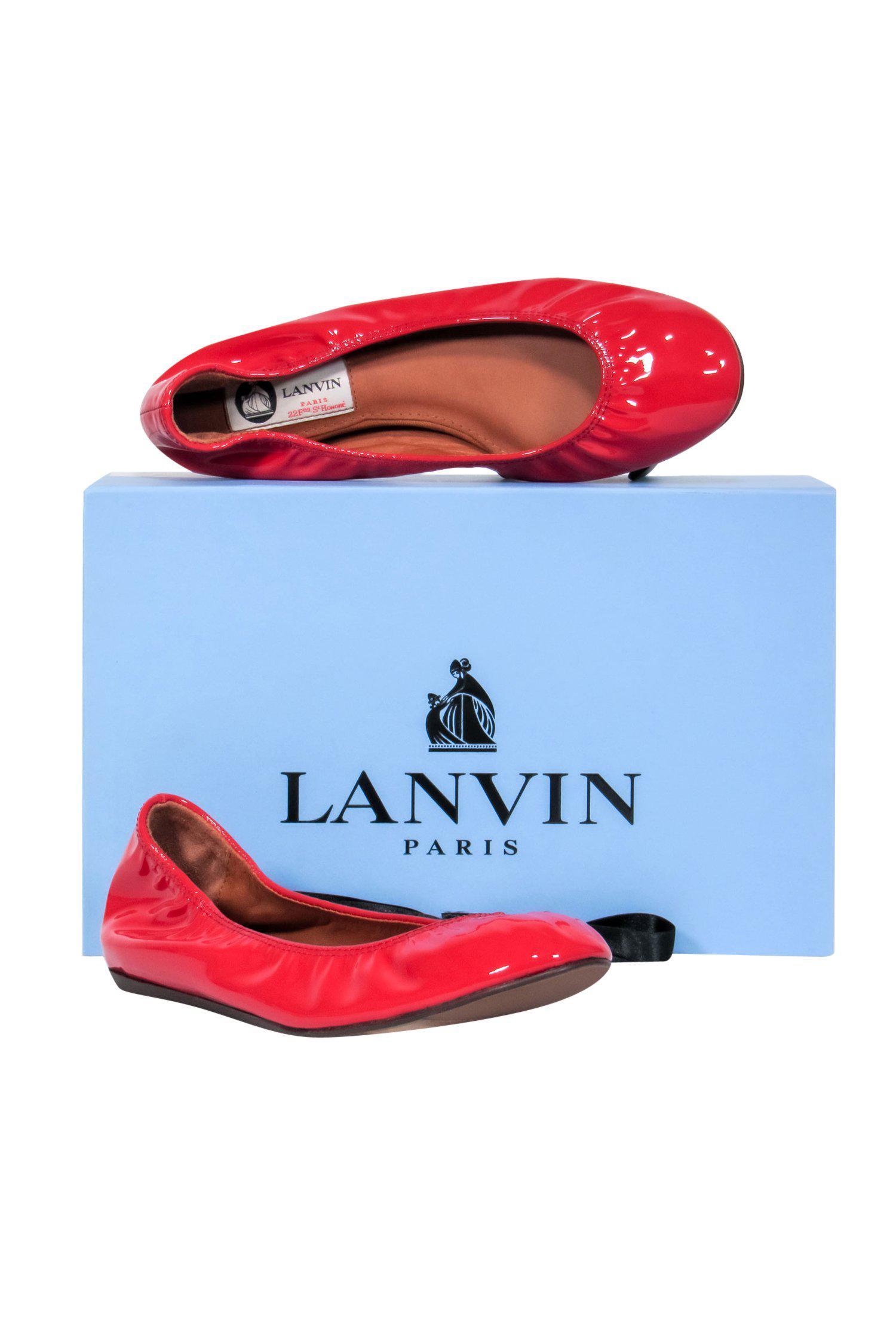 Lanvin Red Patent Leather Ballet Flats - Size 7: The Epitome of Chic!