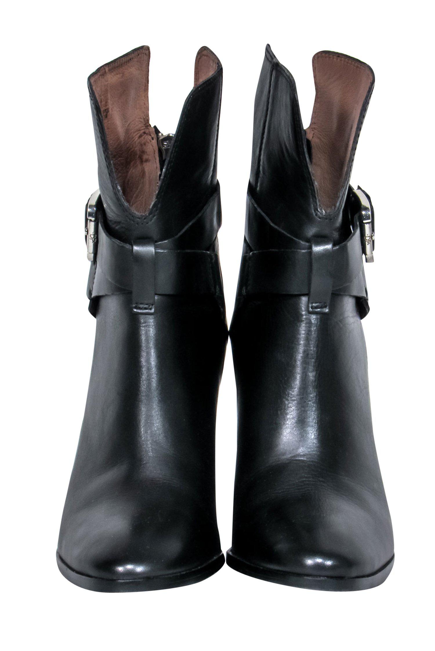 Donald J Pliner's Stylish Black Leather Block Heel Ankle Booties with Buckle, Size 5.5