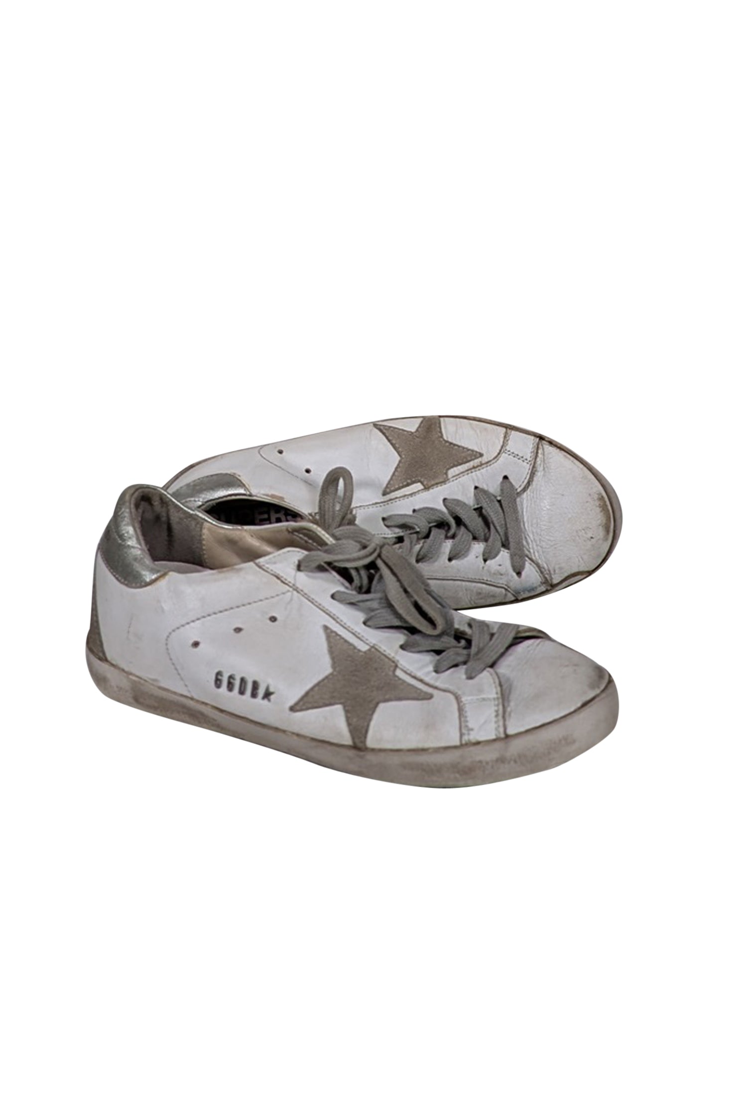 Golden Goose Ivory Superstar Sneakers - Size 8 - Fashionable Footwear