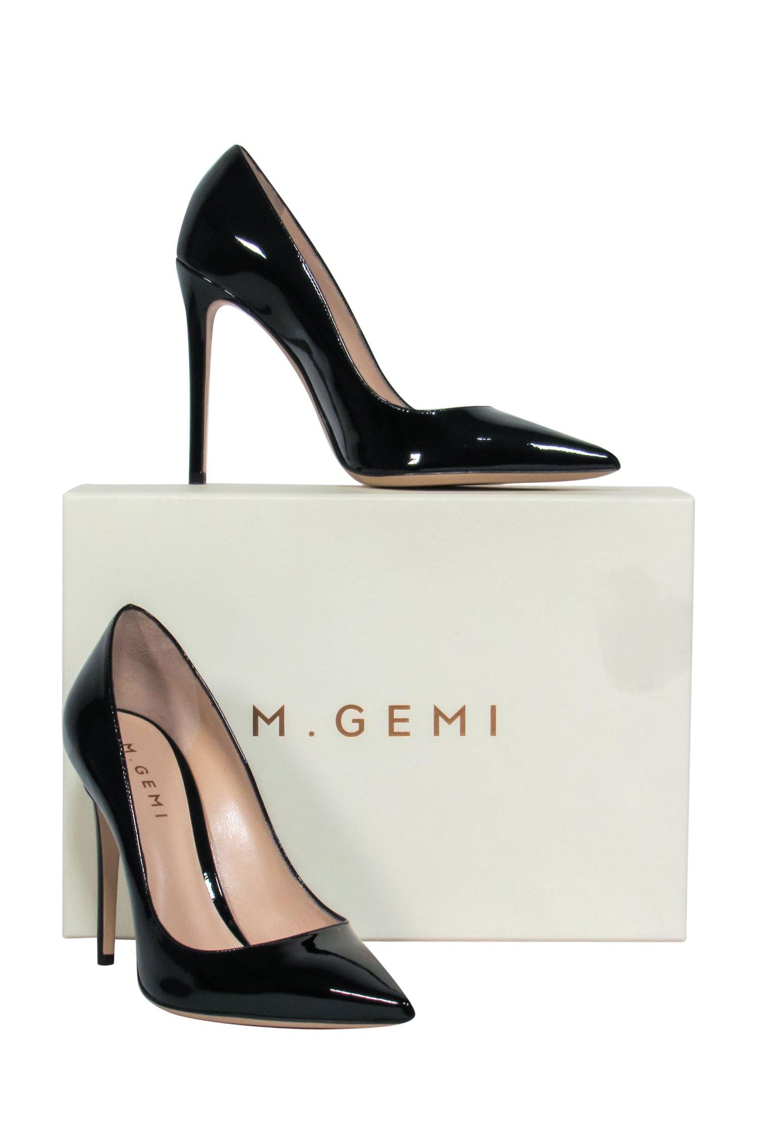 M. Gemi Black Patent Leather Pointed Toe Pumps - Size 8 - Timeless Elegance