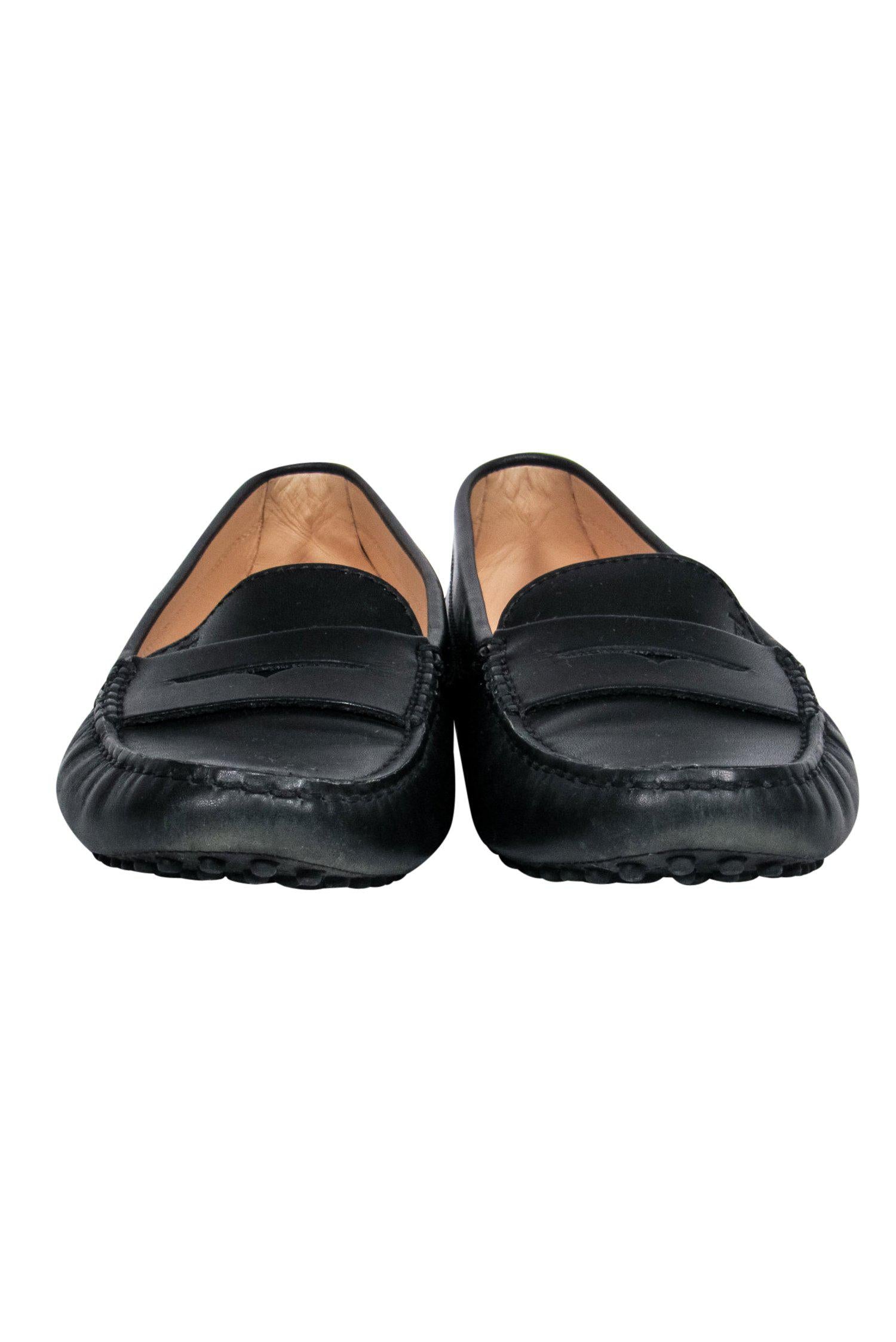 Tod's Classic Black Leather Loafers - Size 7: Elevate Your Office Style!
