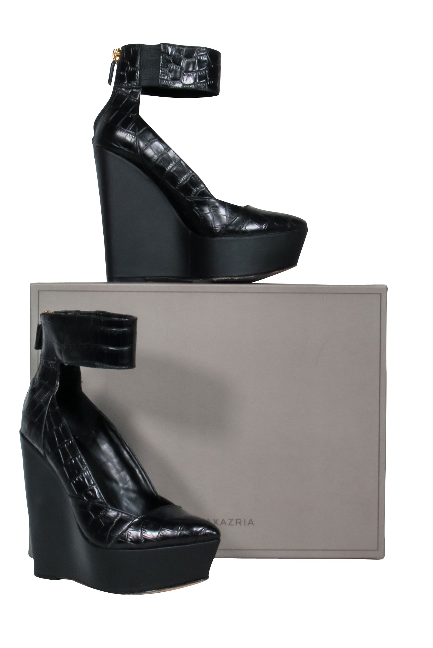 BCBG Max Azria Black Croc Embossed Platform Wedges - Size 6, Sultry Style!