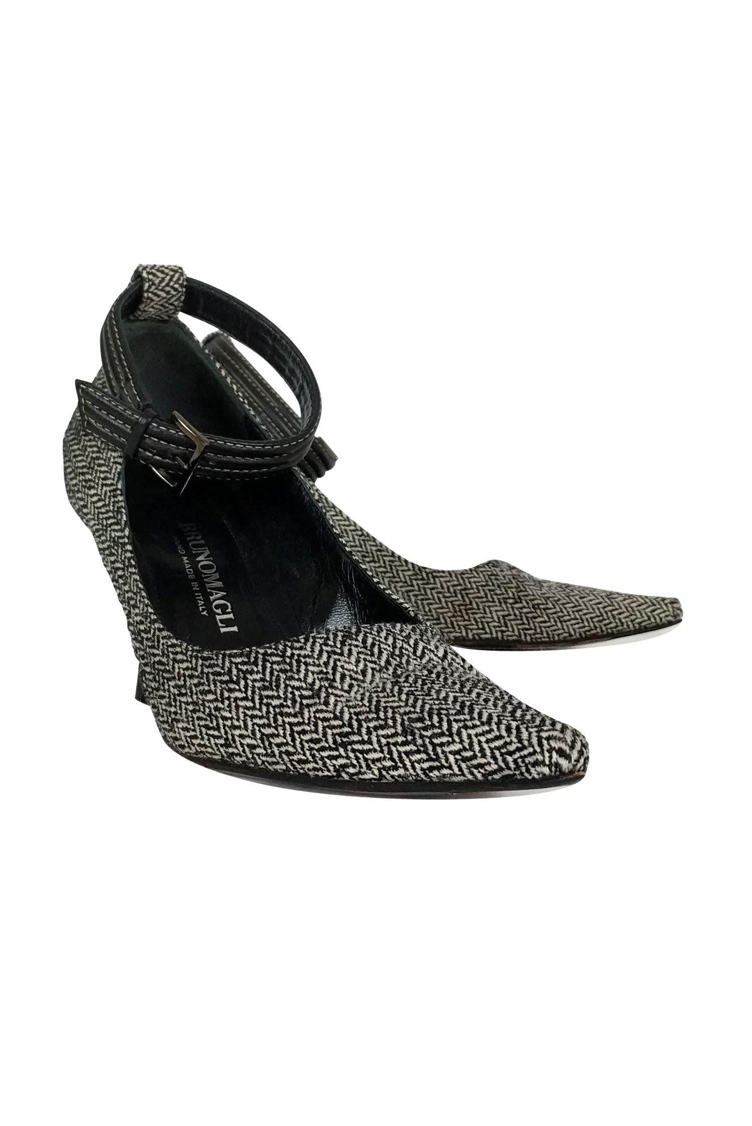 Bruno Magli Black & White Chevron High - Heel Pumps, Size 8 - A Fashion Statement!