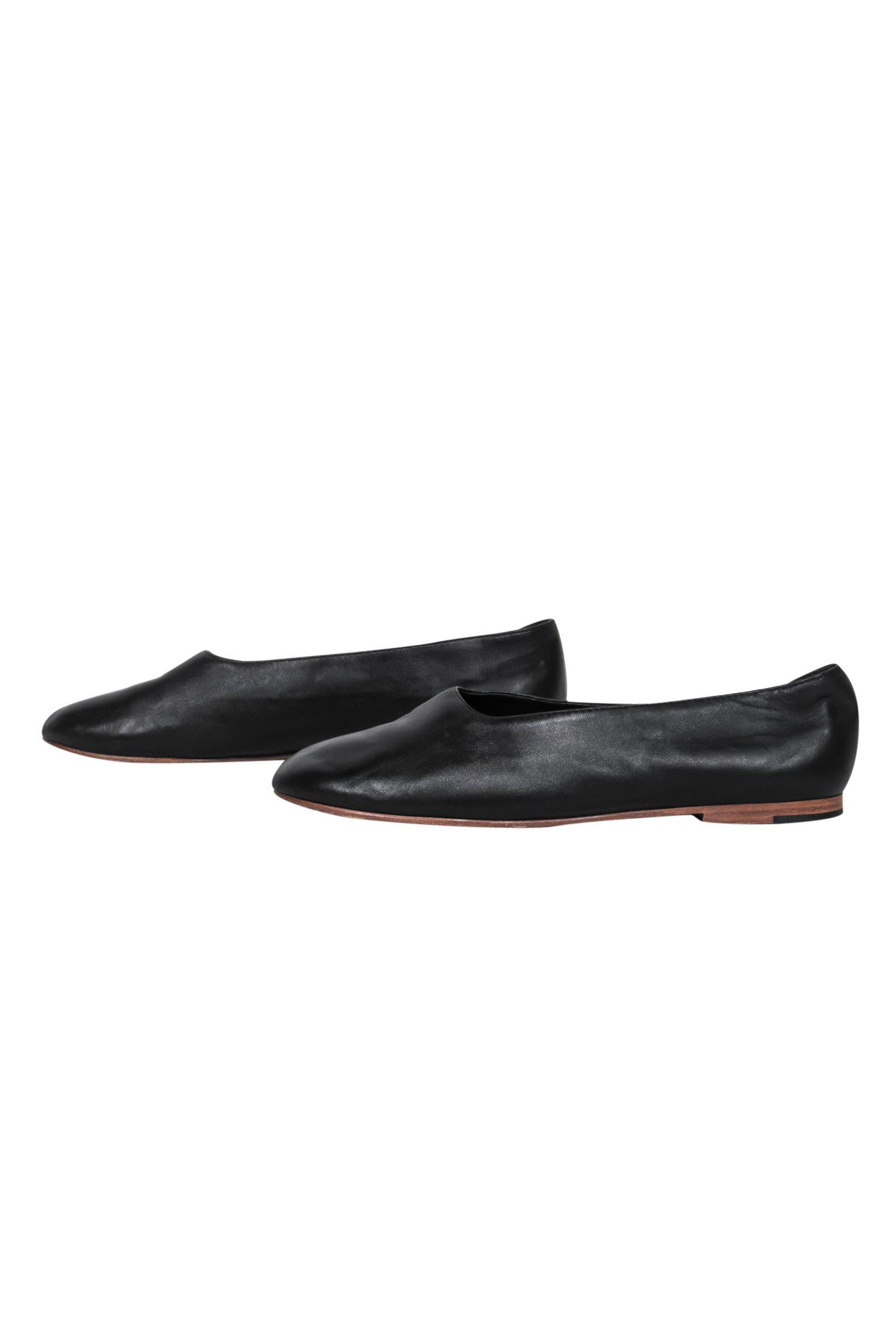 Vince's Stunning Black Leather Maxwell Flats - Size 7