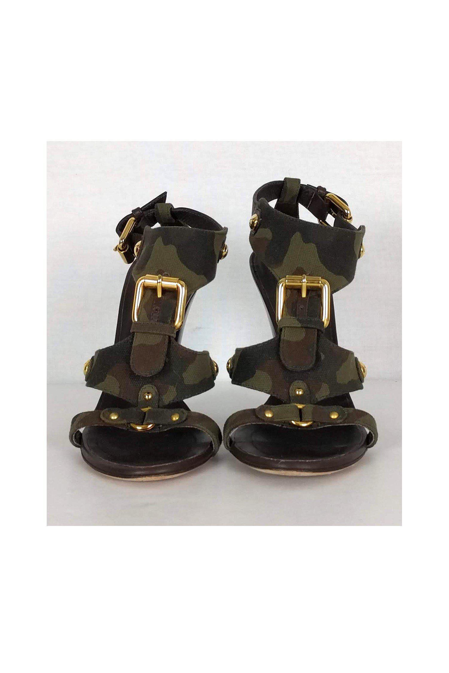 Giuseppe Zanotti Camo Slingback Pumps - Size 7: A Fashion Statement!
