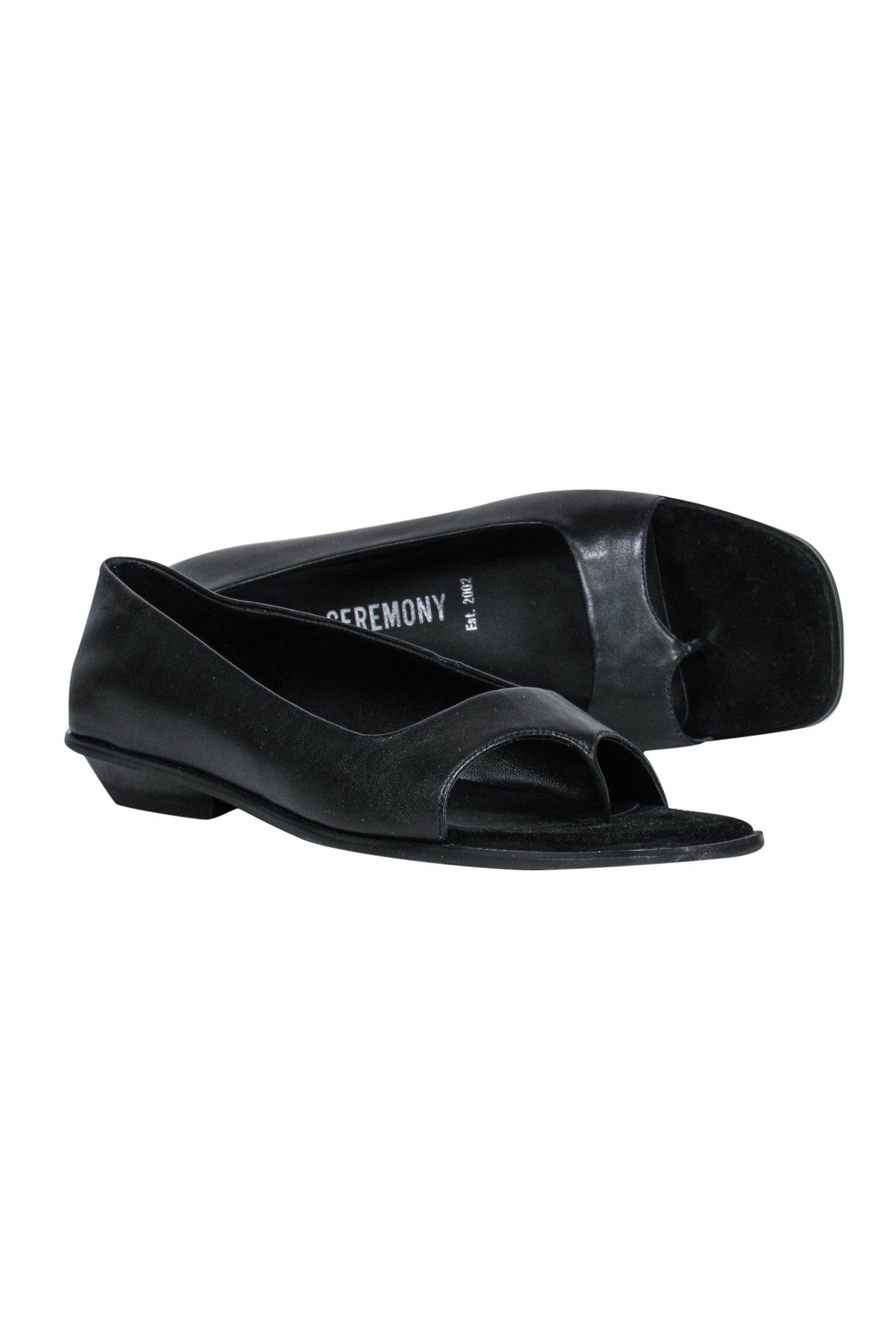 Opening Ceremony's Stunning Black Open-Toe Thong-Style Flats - Size 9