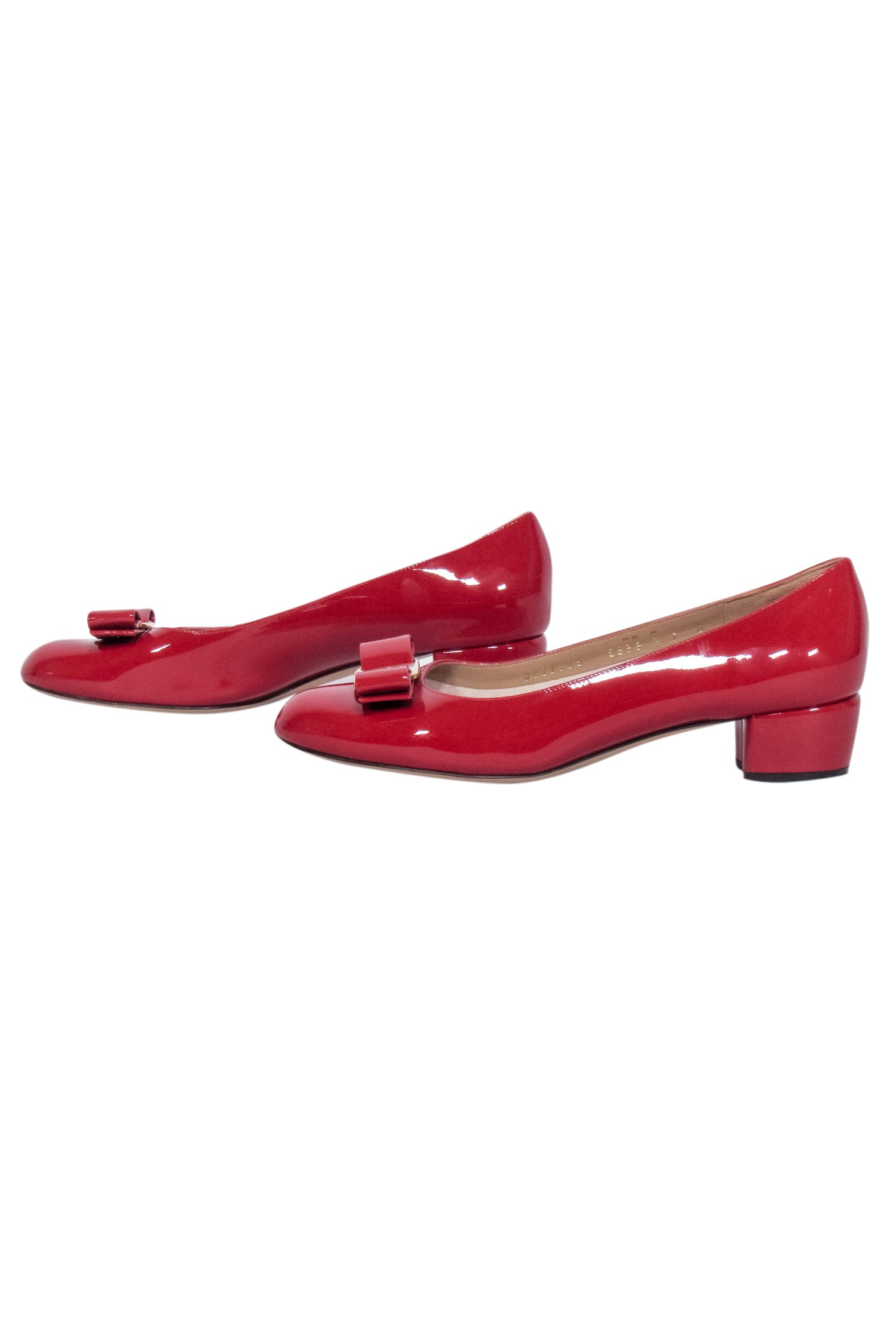 Ferragamo Red Patent Leather Vara Bow Pumps - Size 7: A Must - Have for Style Lovers