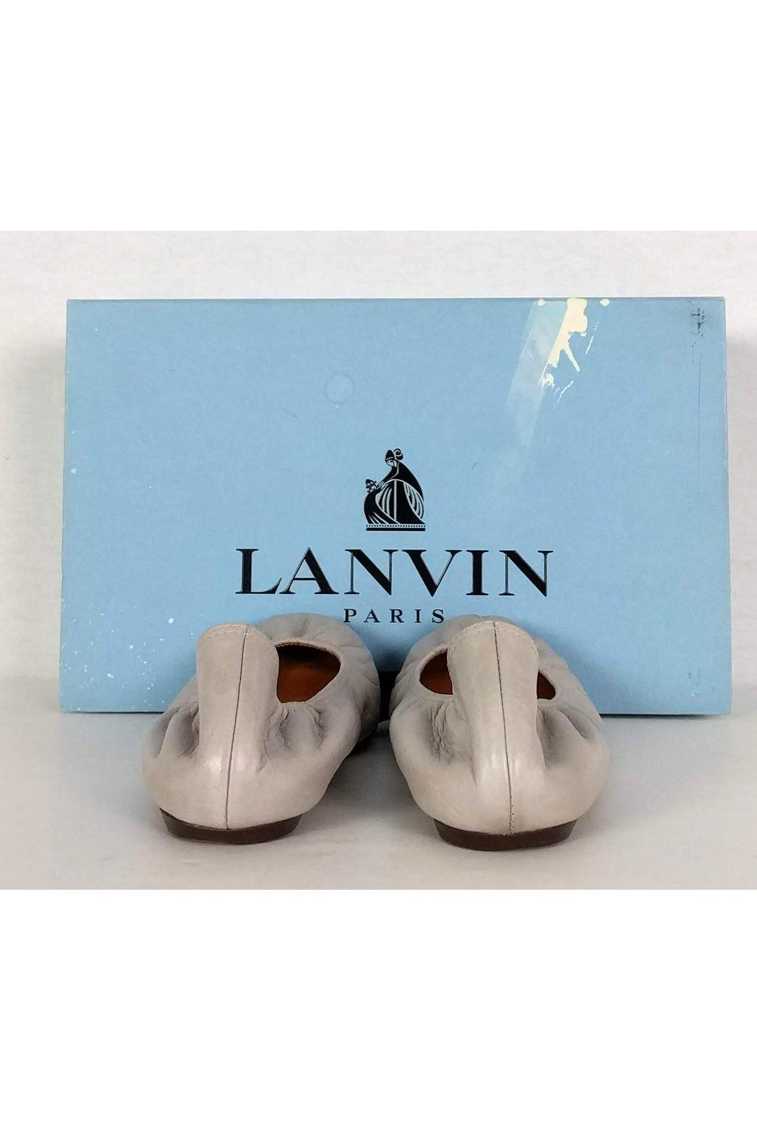 Lanvin's Stunning Light Grey Leather Ballet Flats - Size 6