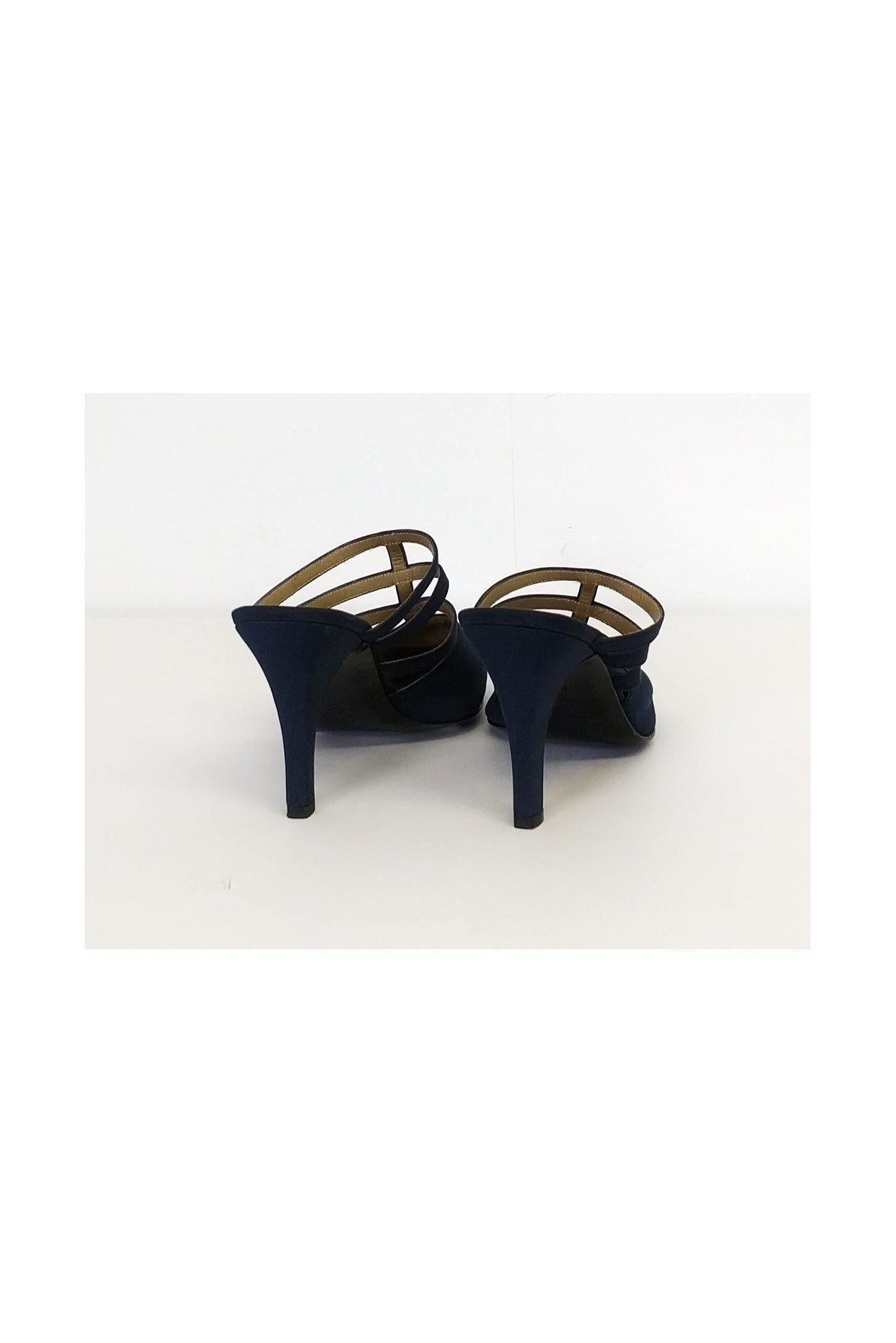 Stunning St. John Navy Caged Heels - Size 7.5