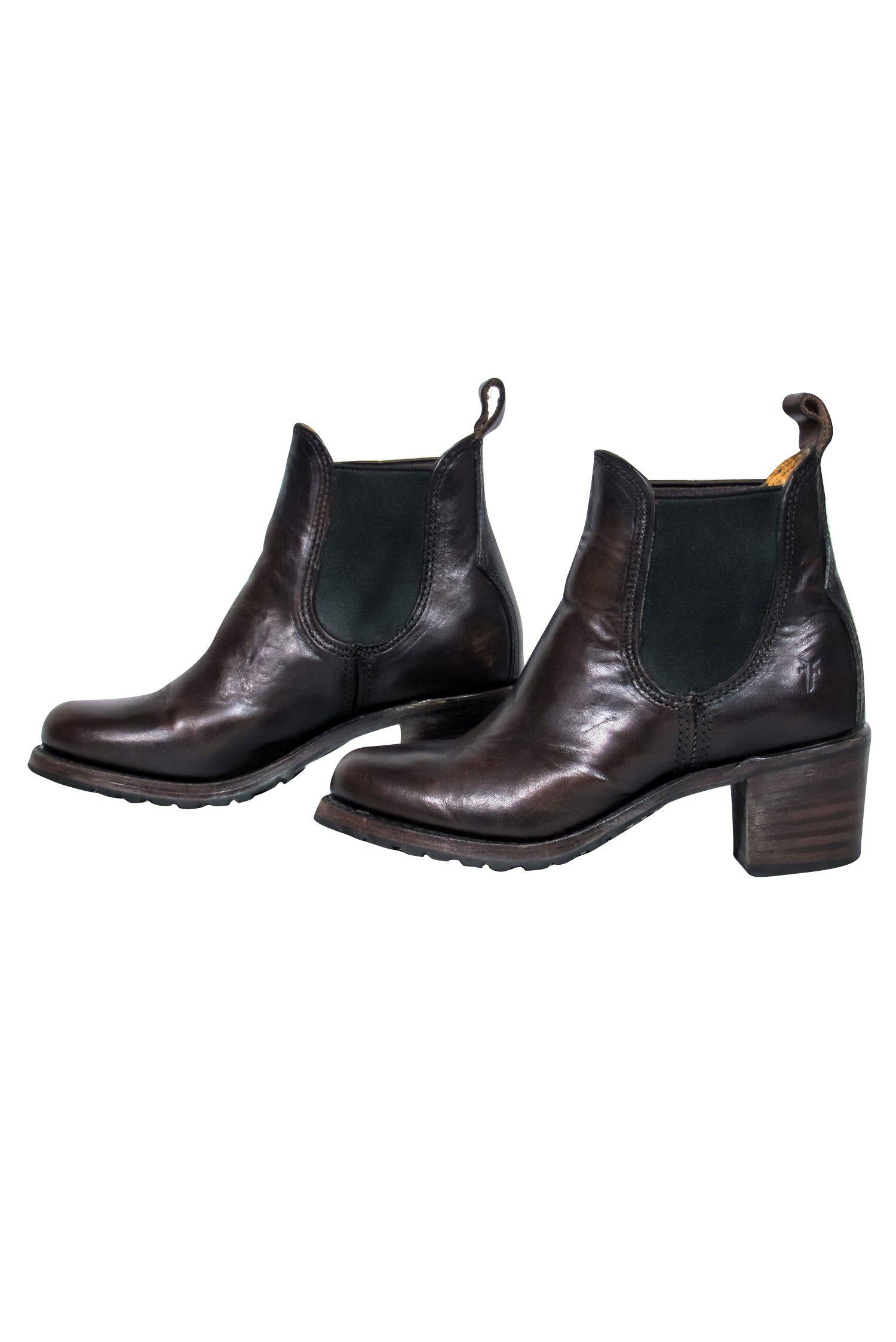 Frye's Gorgeous Brown Leather Block Heel Ankle Booties - Size 7