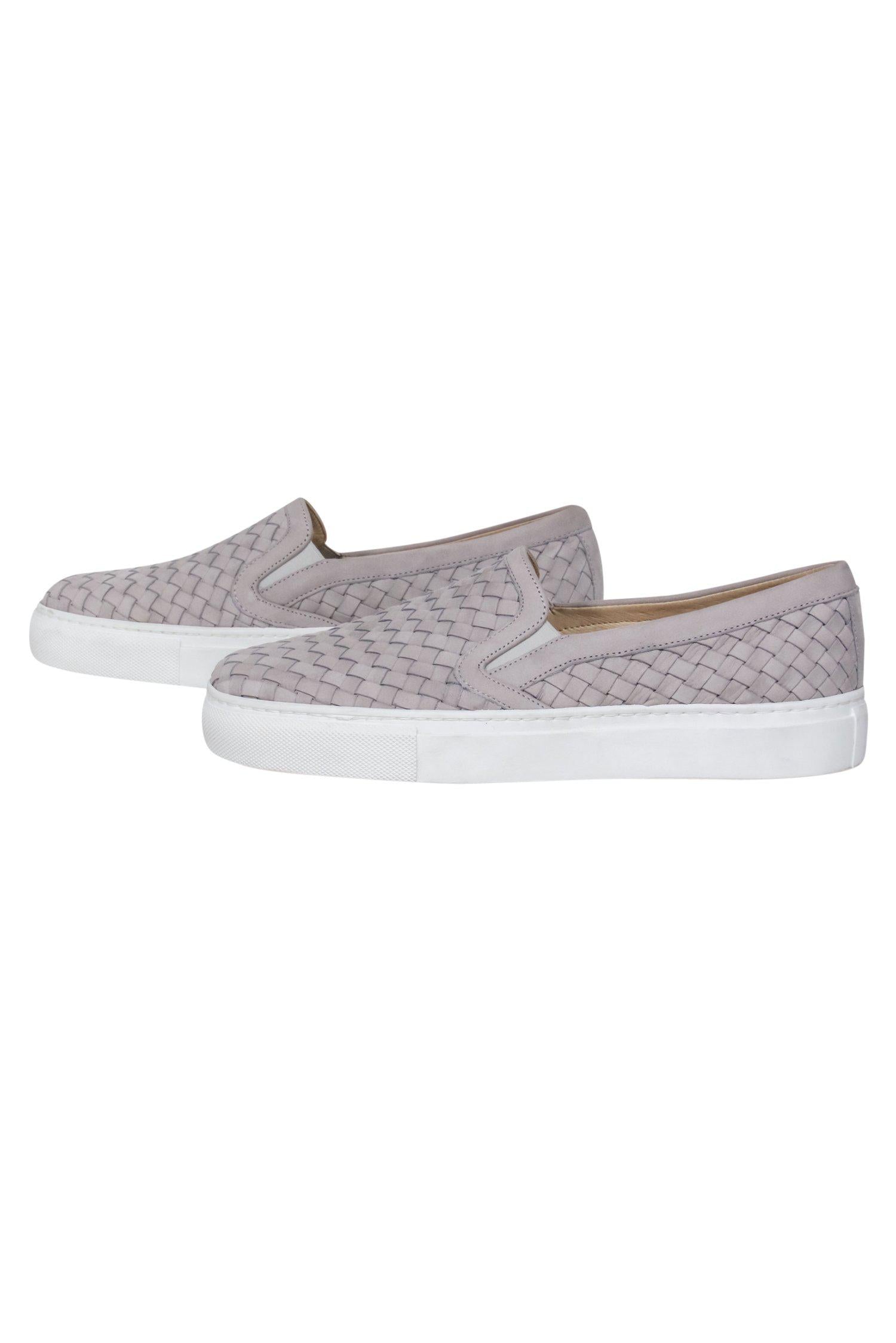 M. Gemi Grey Woven Platform Slip-On Sneakers - Size 8.5 - Elevate Your Style!