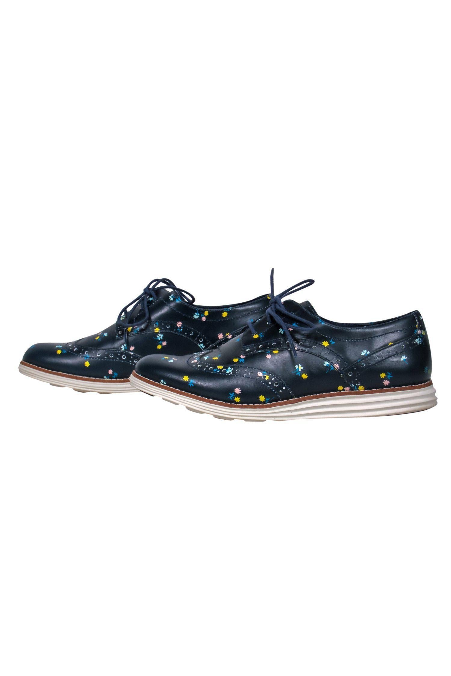 Cole Haan Navy Floral Print Lace - Up Loafers in Size 7.5: A Spring Office Essential!