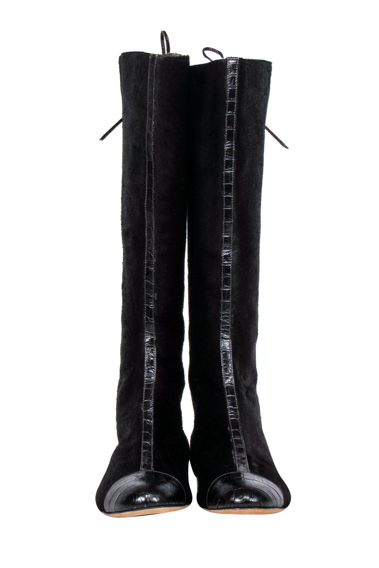 Oscar de la Renta's Stunning Brown Calf Lace - Up Knee High Boots, Size 5.5