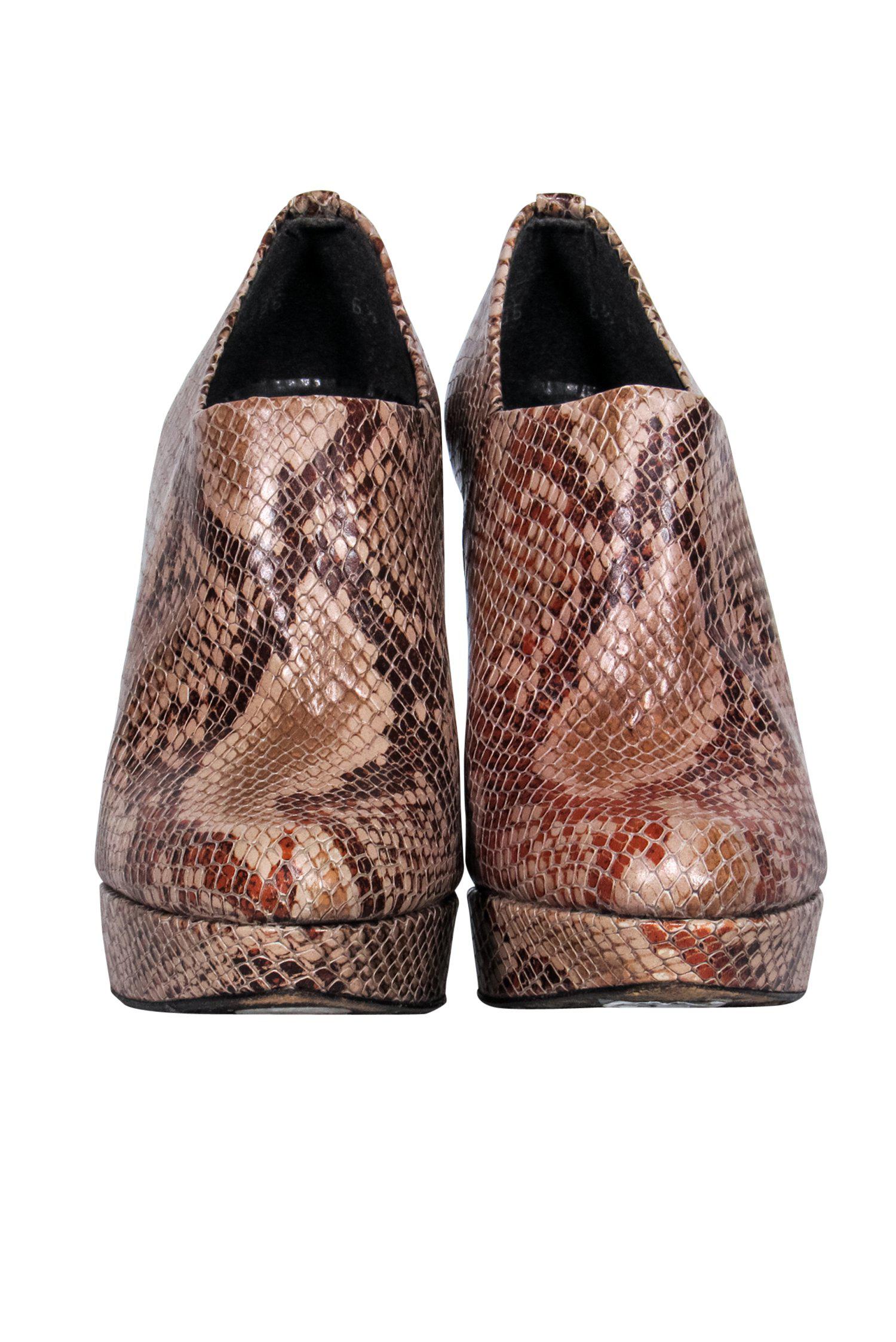 Stuart Weitzman Tan Snakeskin Print Platform Booties - Size 6.5: A Sultry Club Essential