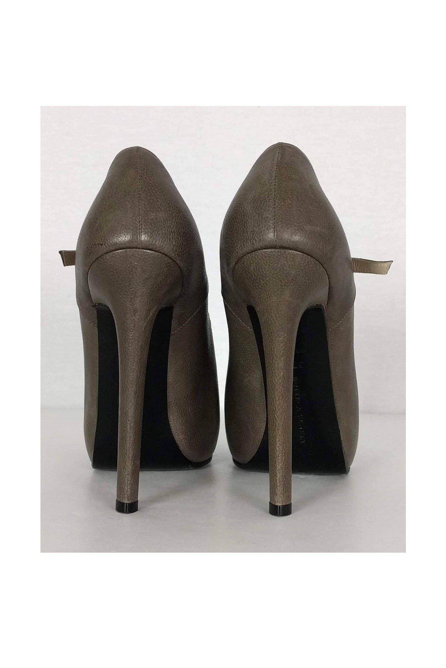 Gorgeous Bottega Veneta Taupe Mary Jane Pumps - Size 7.5 - Grab Yours Now!