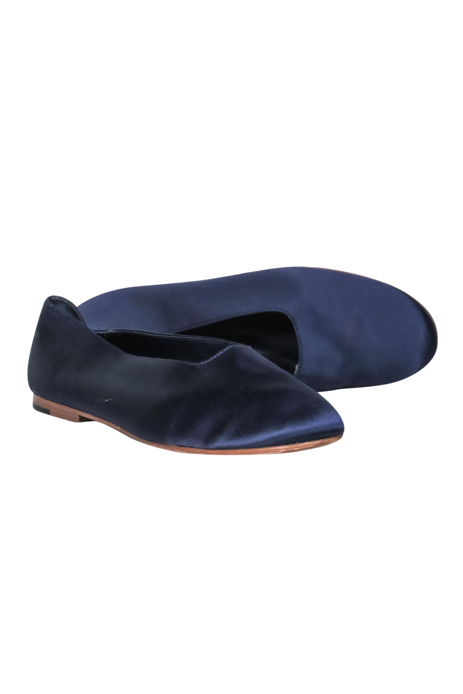 Vince Navy Satin Round Toe Ballet Flats - Size 7: A Fashion Must-Have!
