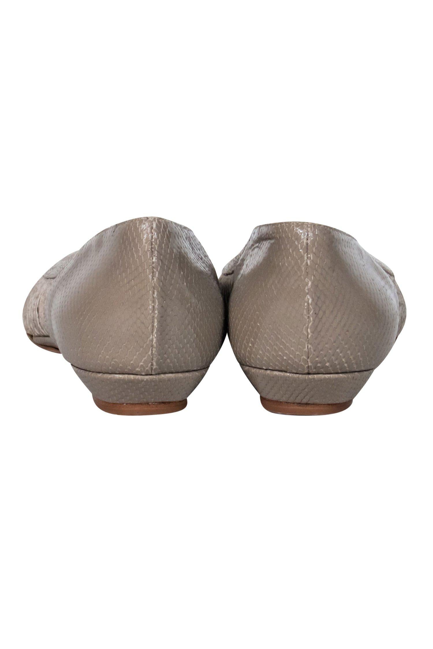 Loeffler Randall Taupe Open-Toe Leather Flats - Size 7: A Timeless Classic!