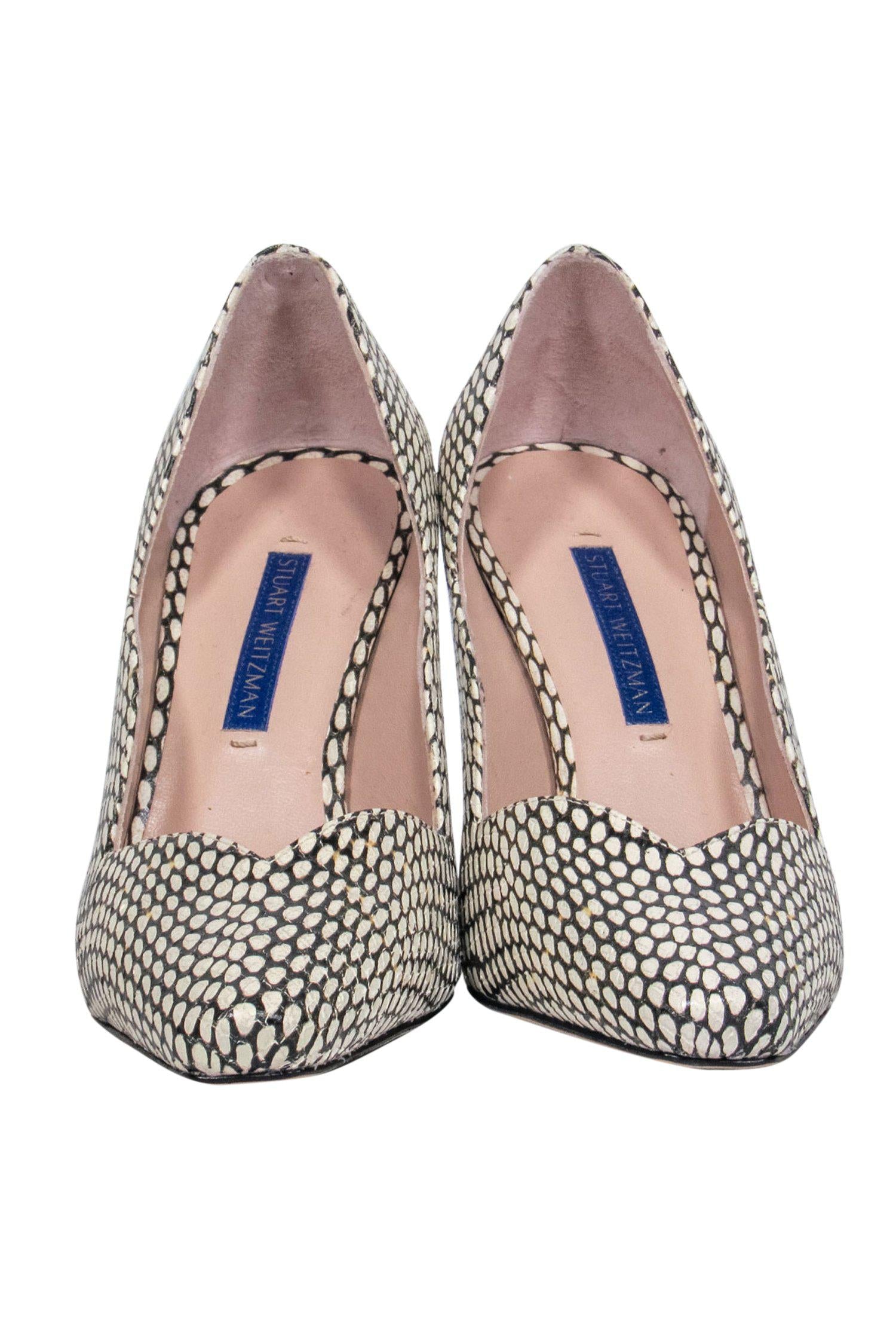 Stuart Weitzman - Stunning White & Black Speckled Snakeskin Pumps in Size 5.5