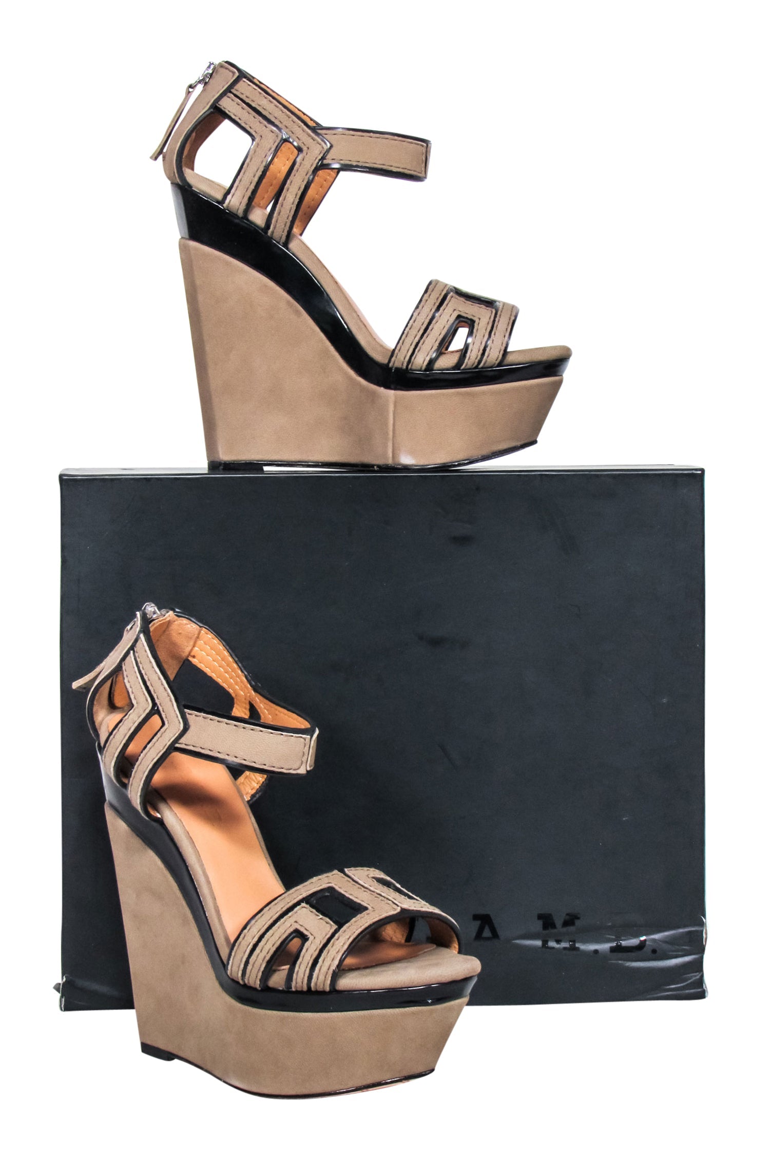 L.A.M.B. Beige & Black Strapped Platform Wedges - Size 6: Unleash Your Inner Rebel!