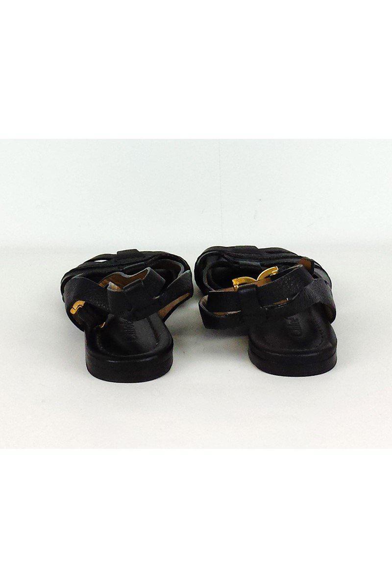 Chloe's Stylish Black Leather Sandals - Size 5.5