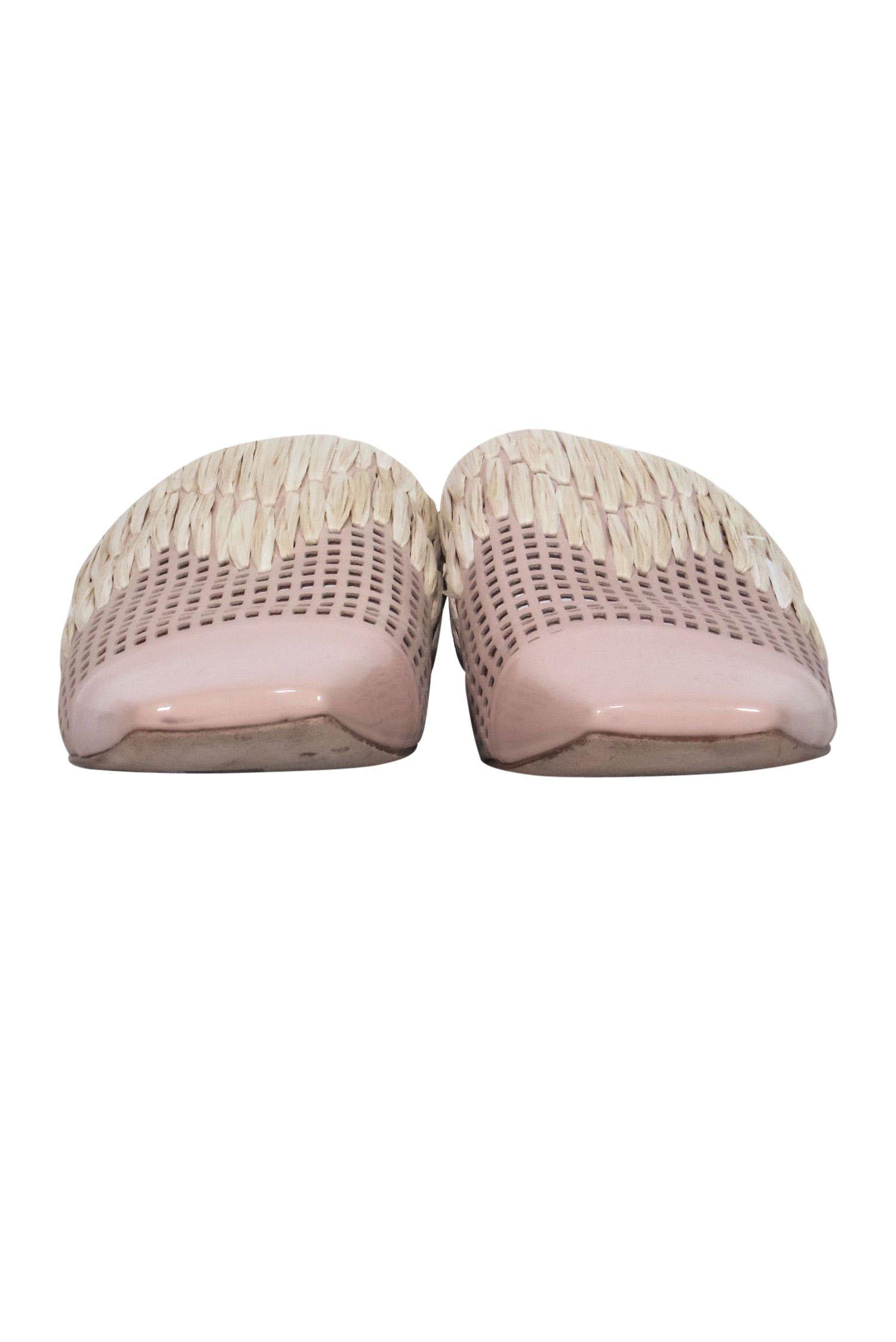 Sigerson Morrison Light Pink Patent Leather Perforated Mules with Straw Woven Trim - Size 9