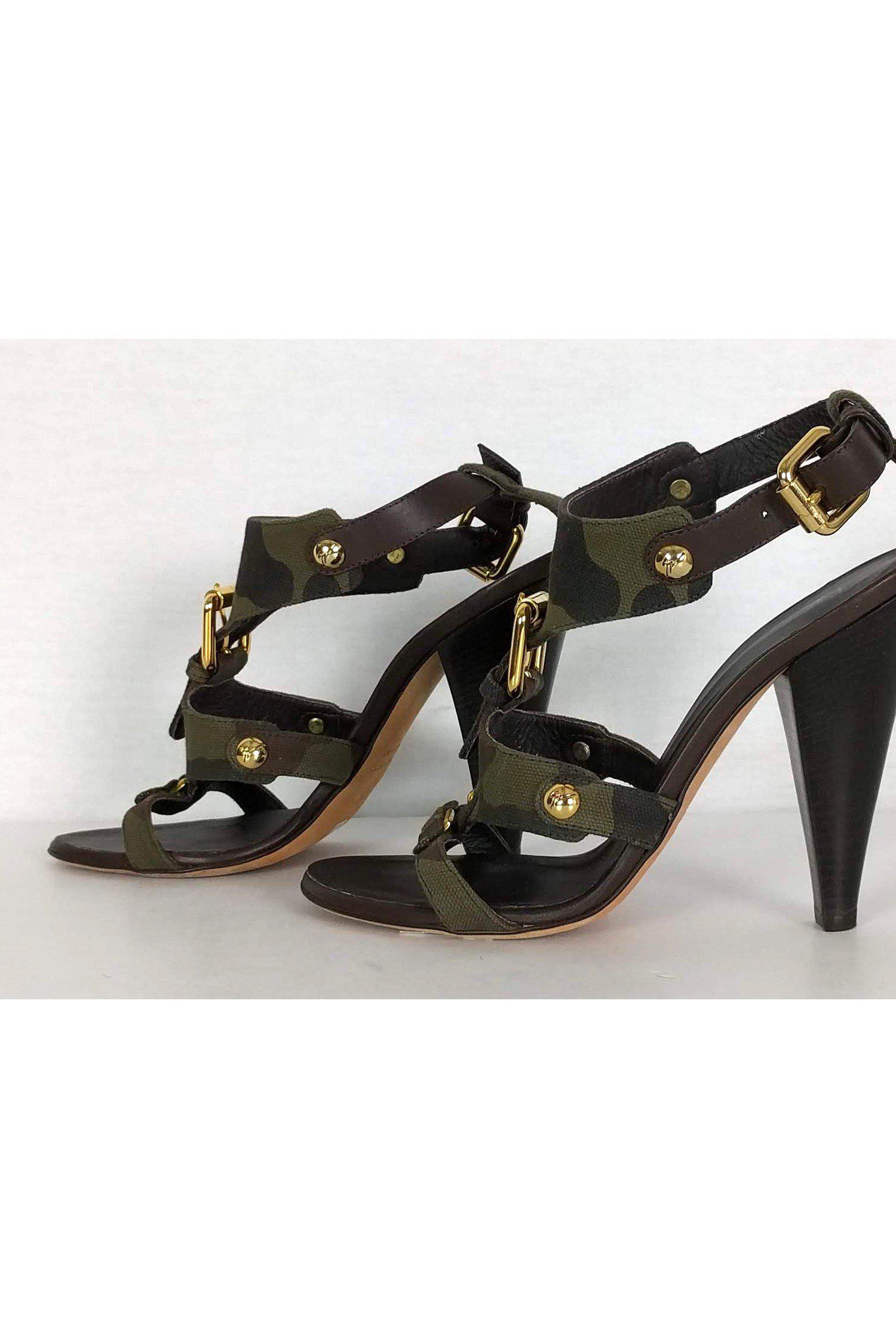 Giuseppe Zanotti Camo Slingback Pumps - Size 7: A Fashion Statement!