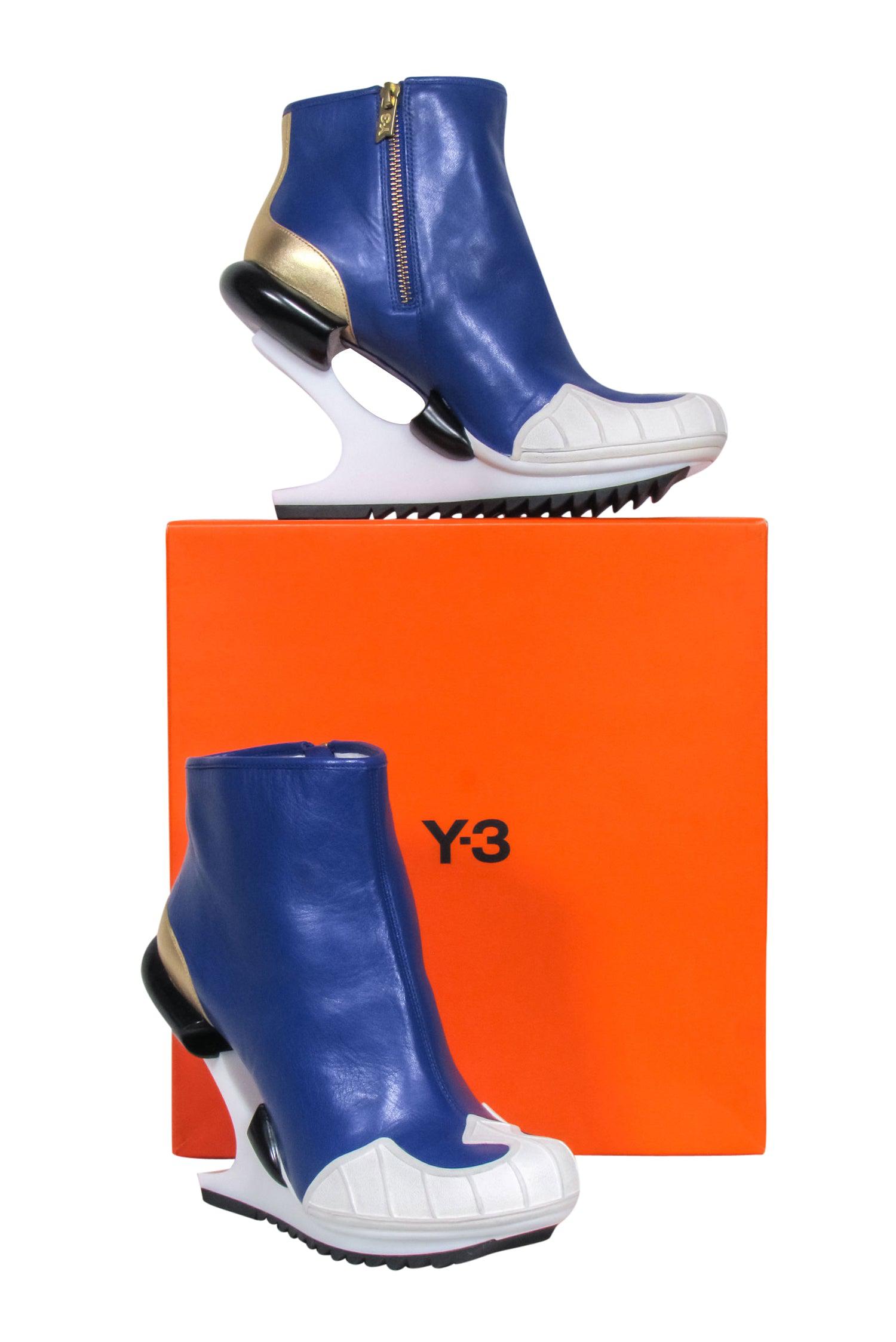 Y-3 Yohji Yamamoto Blue Leather Abstract Booties - Size 6.5: Make a Bold Statement!