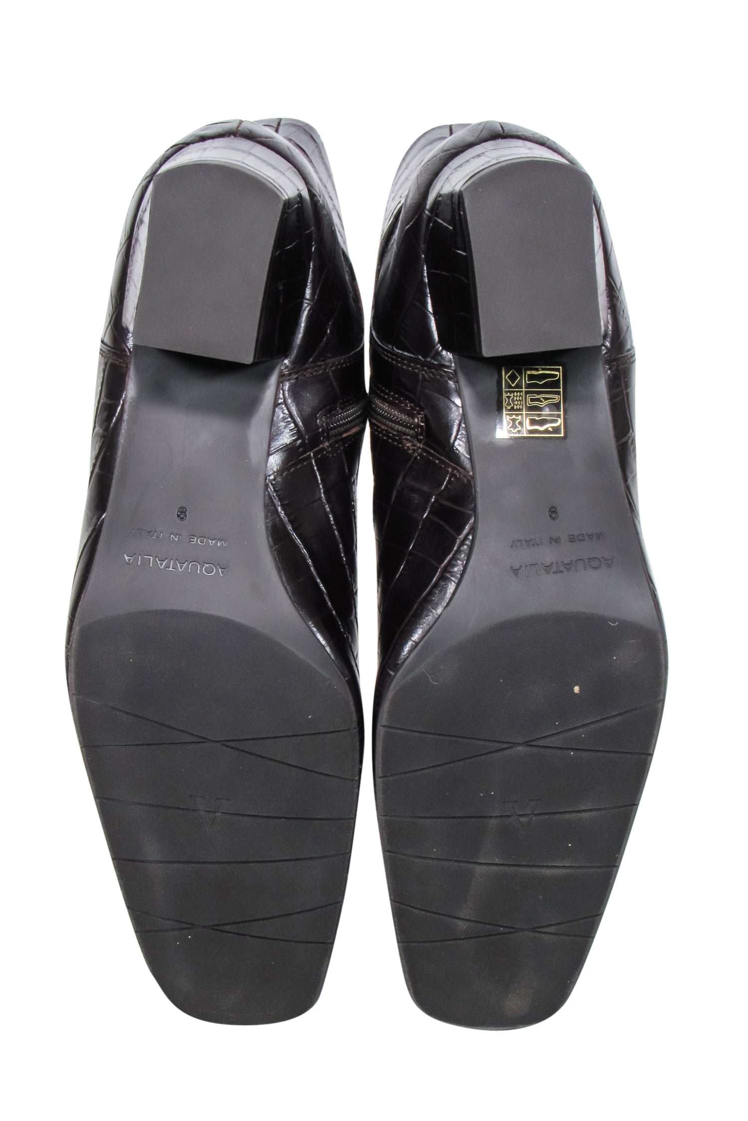 Aquatalia Brown Leather Croc-Textured Short Boots - Size 9 - A Must-Have for Fashionistas!