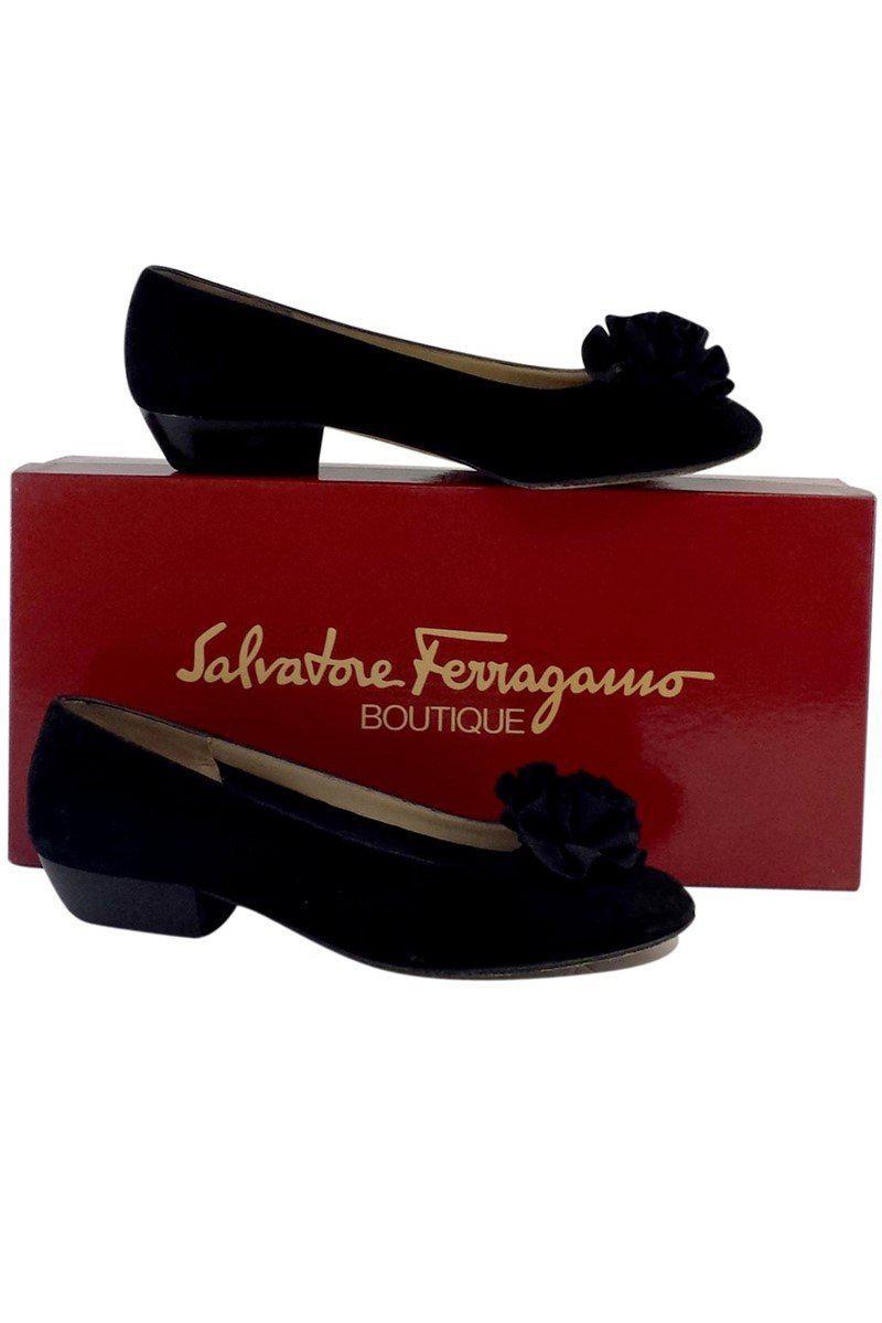 Gorgeous Ferragamo Black Suede Rosette Flats in Size 5 - Grab Yours Now!