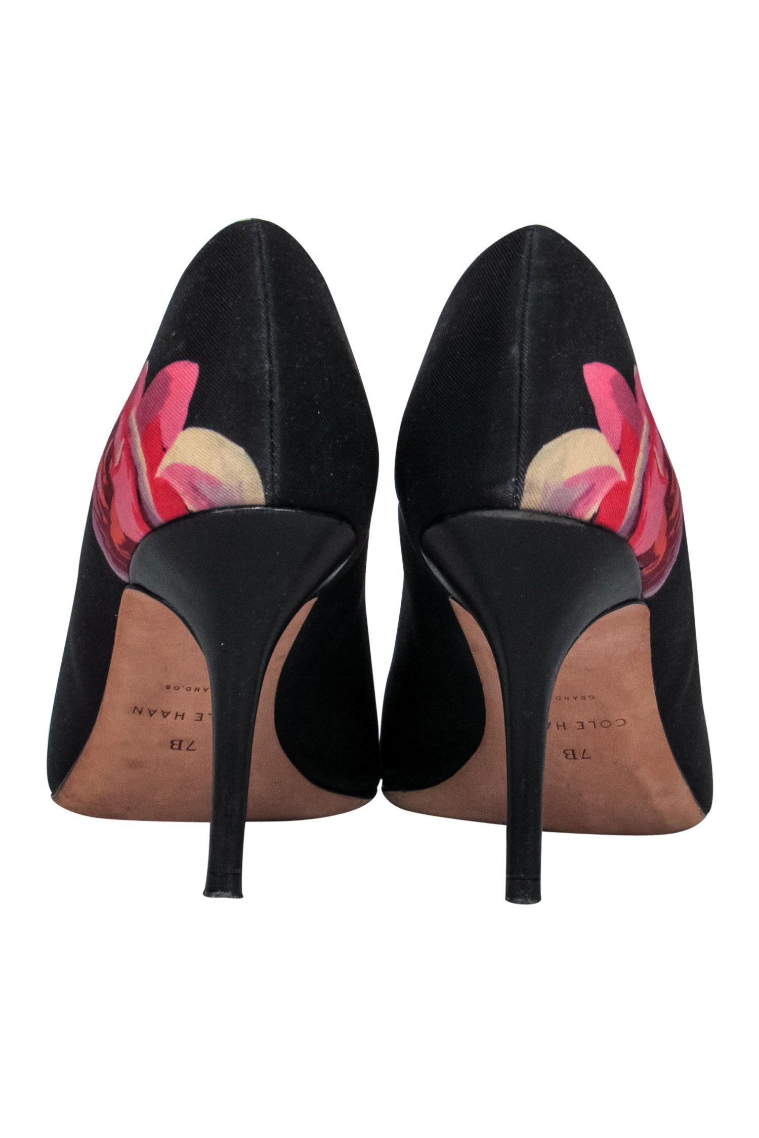 Cole Haan - Stunning Black & Pink Rose Print Pointed Toe Pumps in Size 7