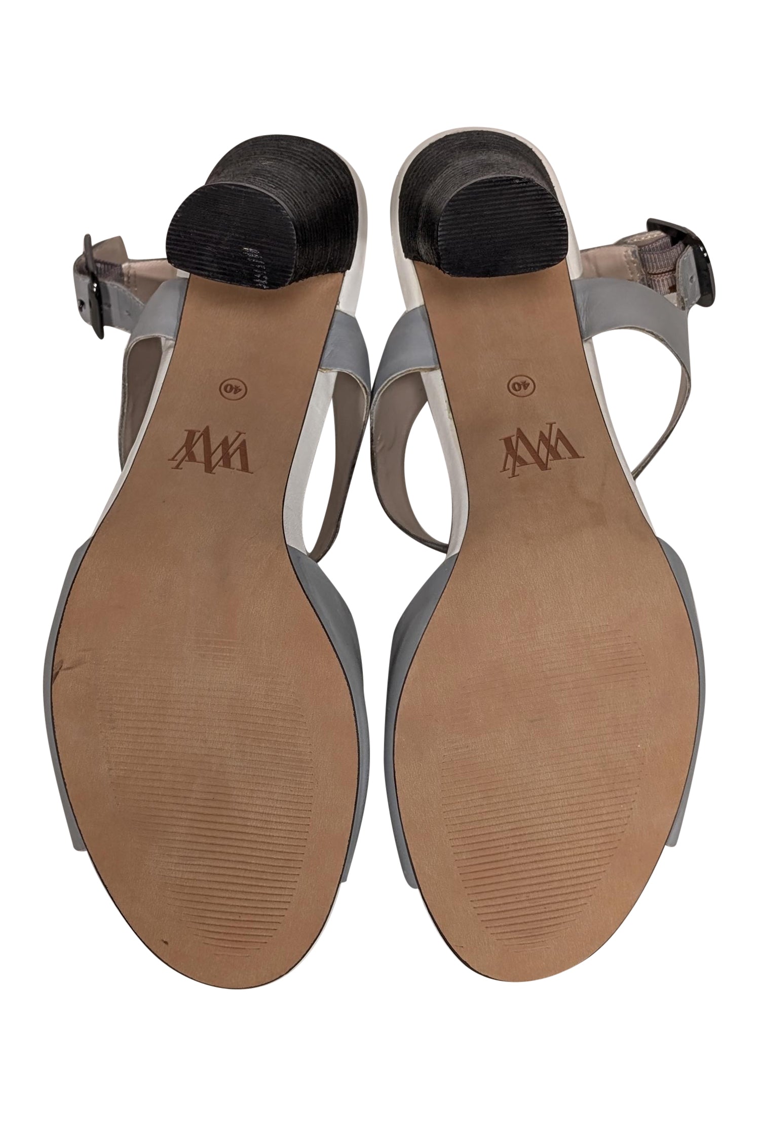 Wythe NY Grey & Cream T-Strap Open Toe Pumps - Size 10: A Must-Have for Fashion Lovers