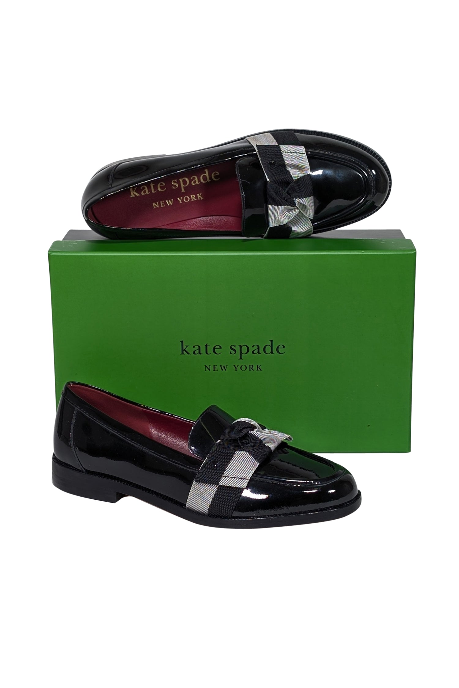 Kate Spade's Stylish Black Patent Leather Leandra Loafer with Bow - Size 8