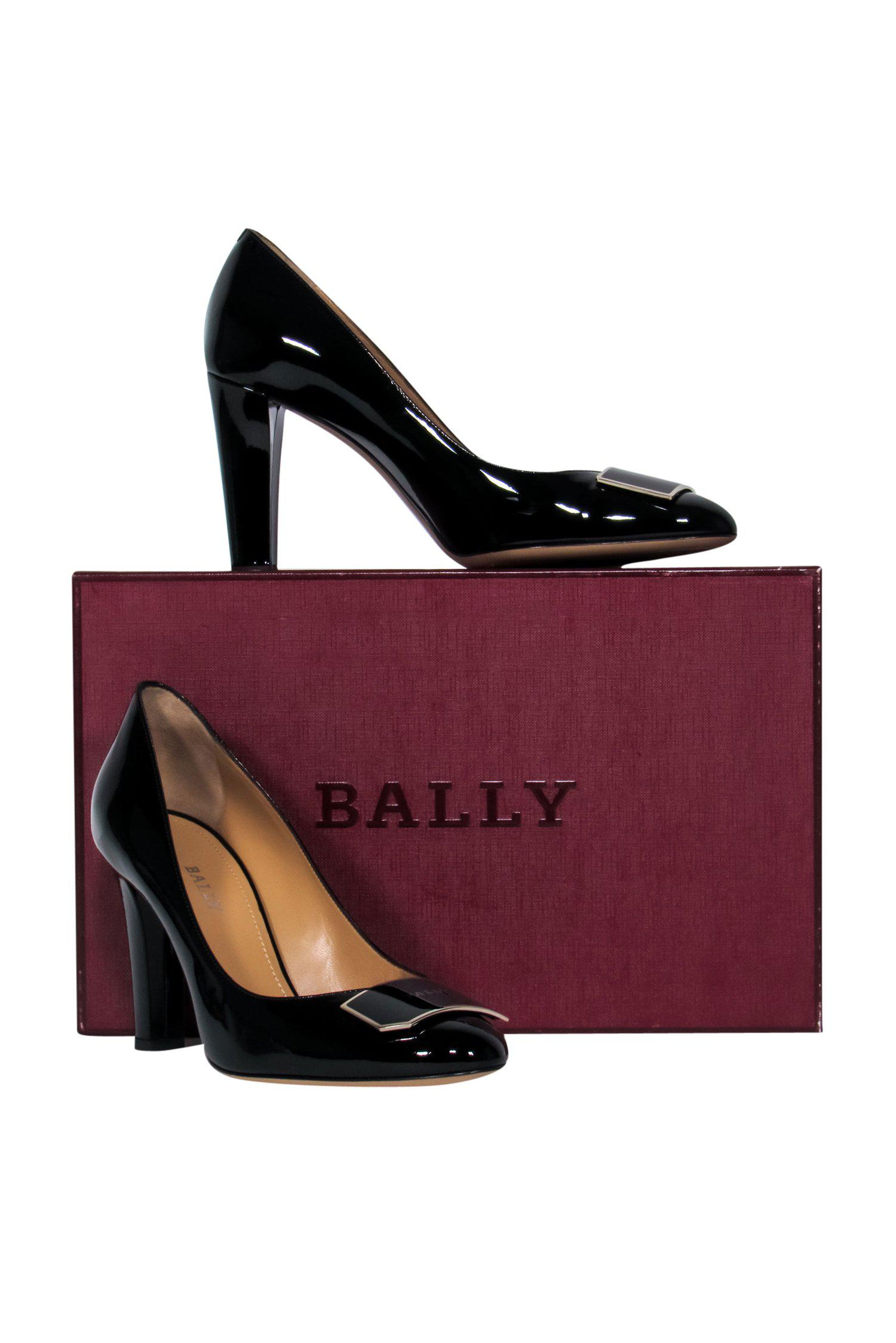 Bally - Stunning Black Patent Leather Harmoni Pumps with Logo Plate, Size 9.5