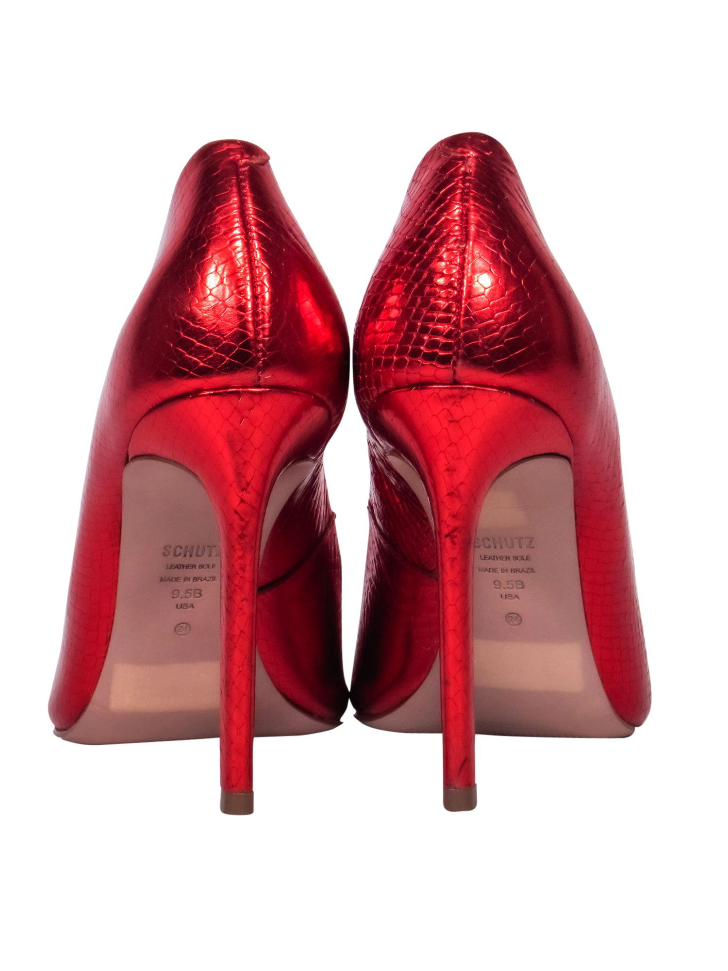 Schutz Red Metallic Pointed Toe Pumps - Size 9.5: Party-Ready Glam!