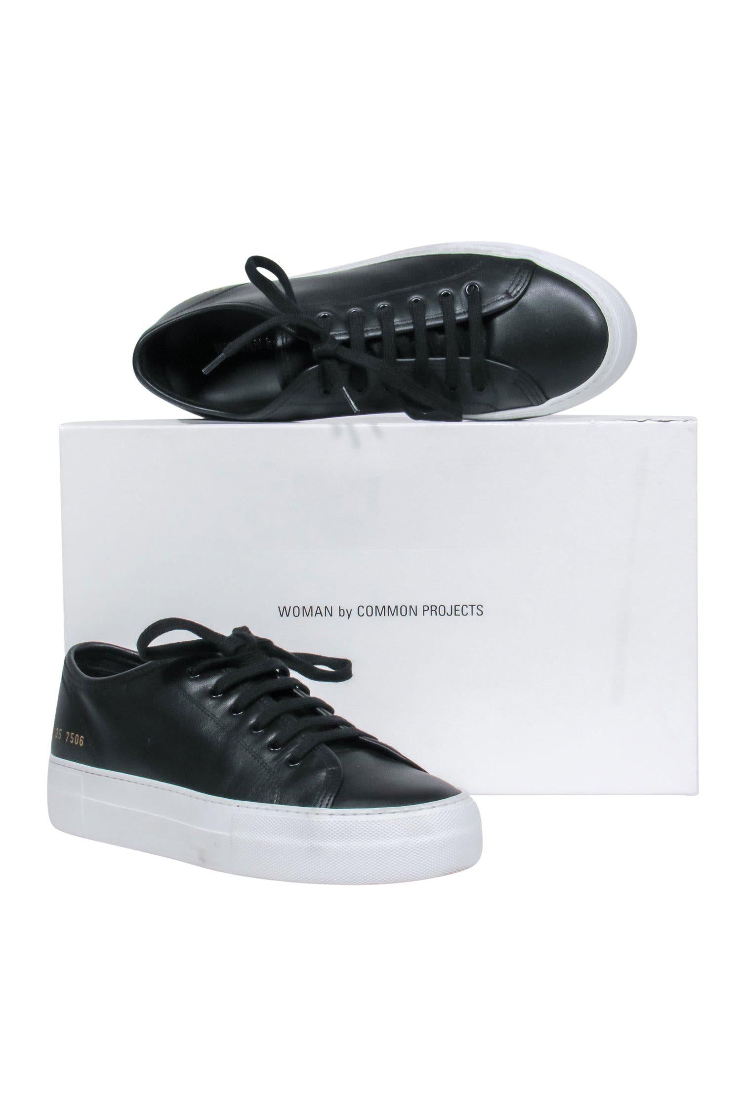 Common Projects - Stylish Black Lace - Up Platform Tournament Sneakers in Size 5