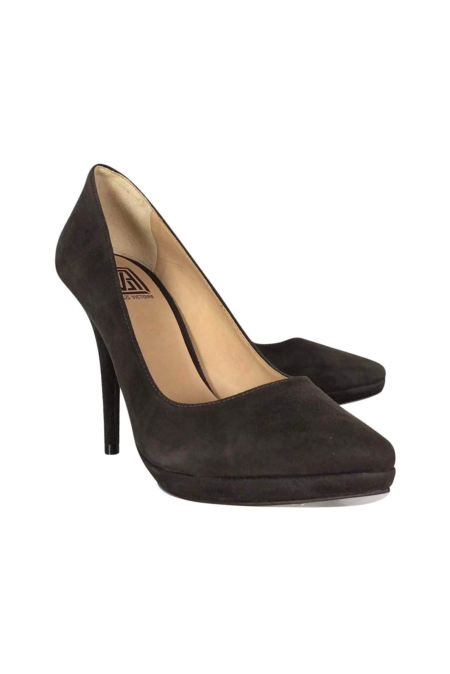 Pour La Victoire - Gorgeous Brown Suede Pumps, Size 8.5 - Grab Yours Now!